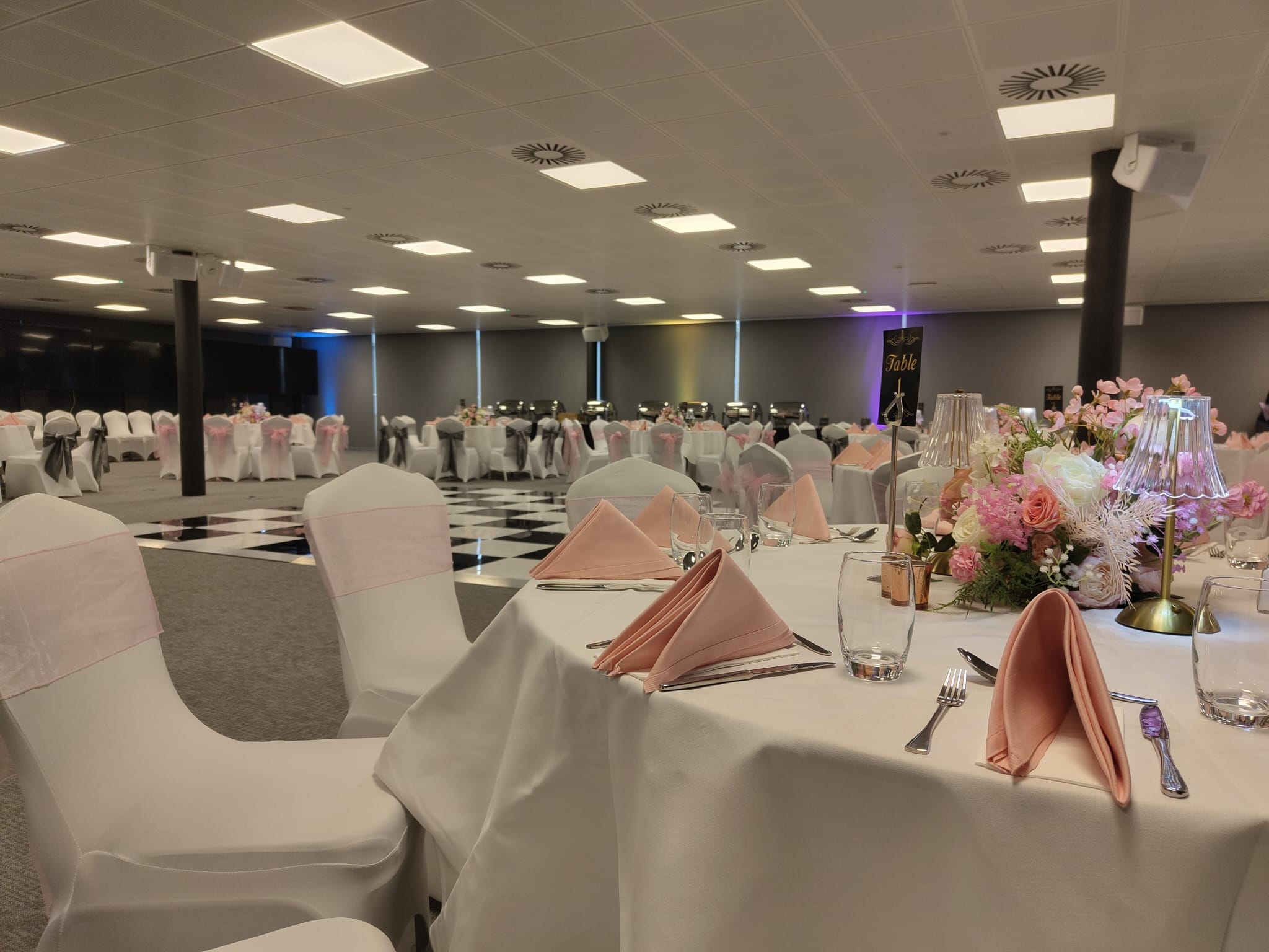 The Avenue Suite  2