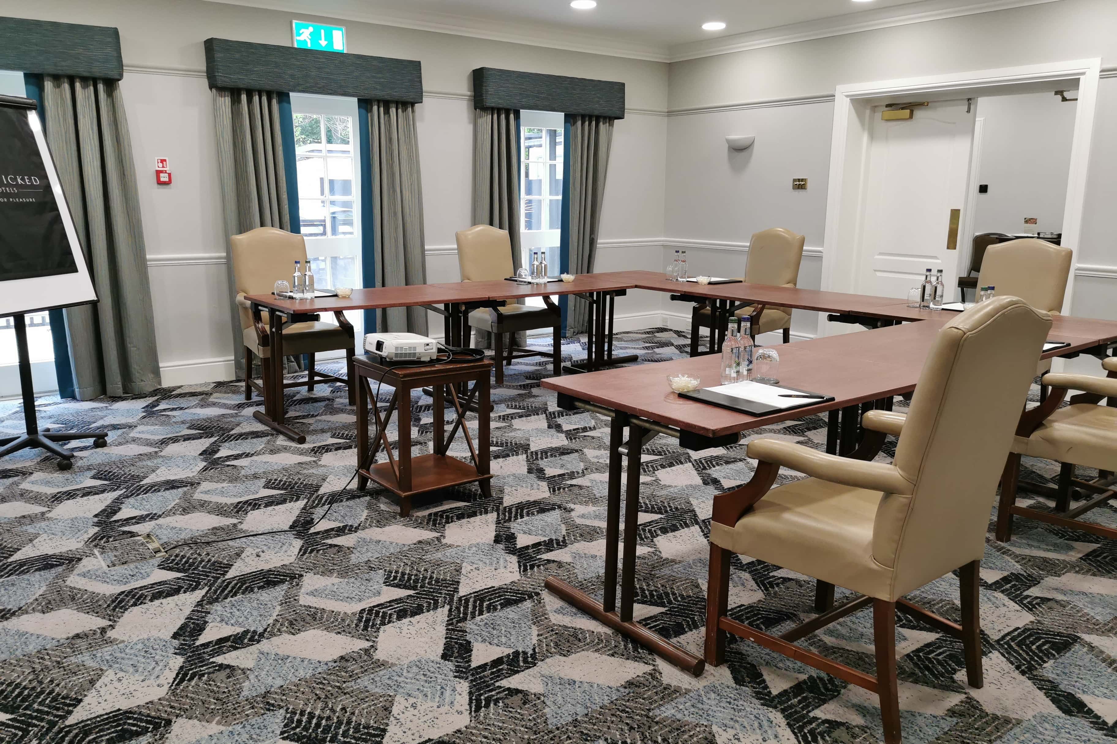 Ash Suite 1