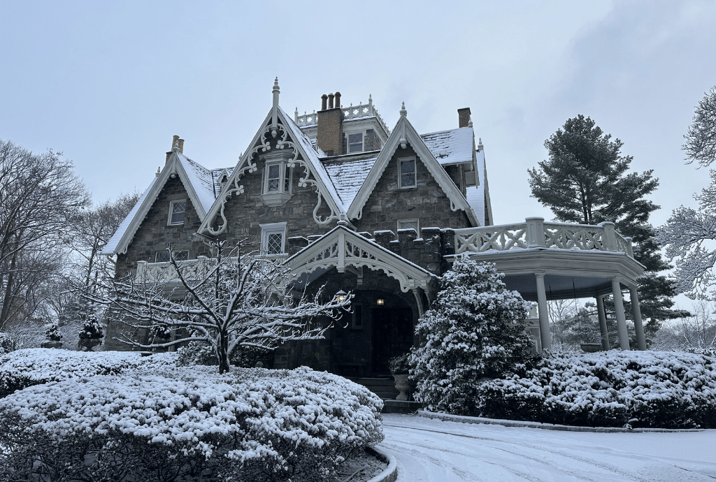 Gilded Age Mansion 15 minutes from NYC 13