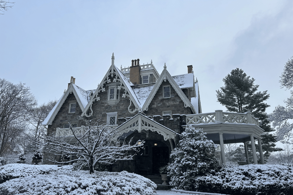 Gilded Age Mansion 15 minutes from NYC 10