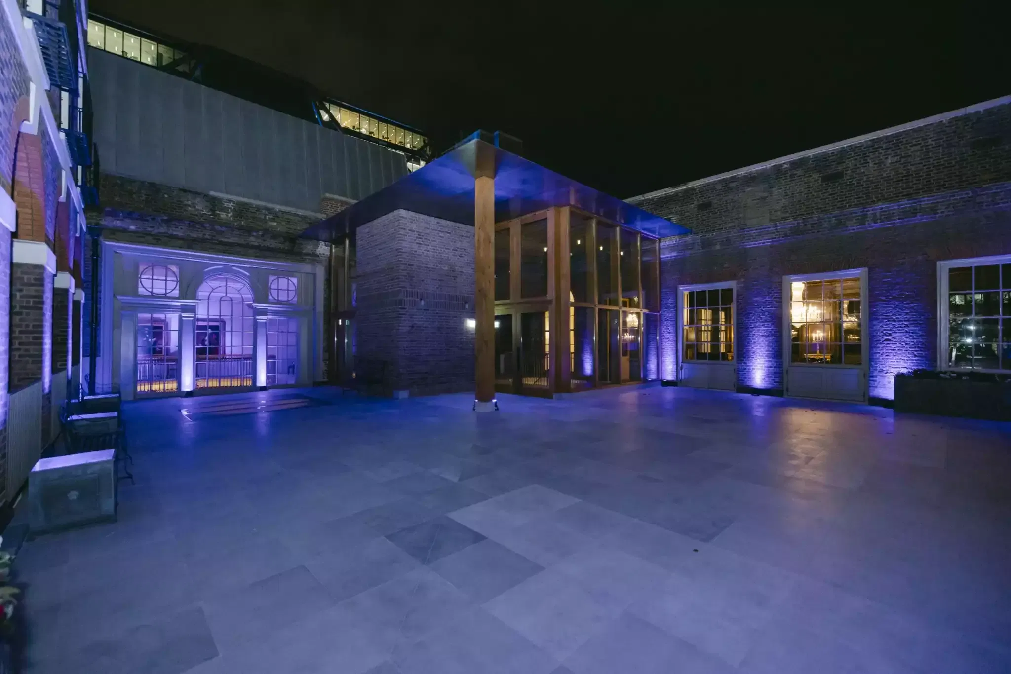 Roof Terrace in conjunction with the Court Room 4