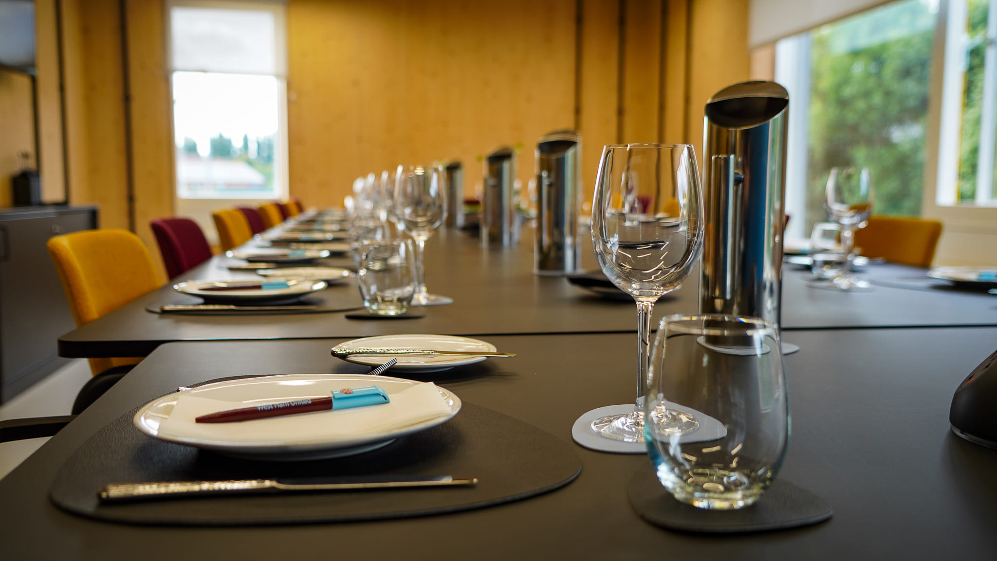 Thrive - Premium Board Room 1