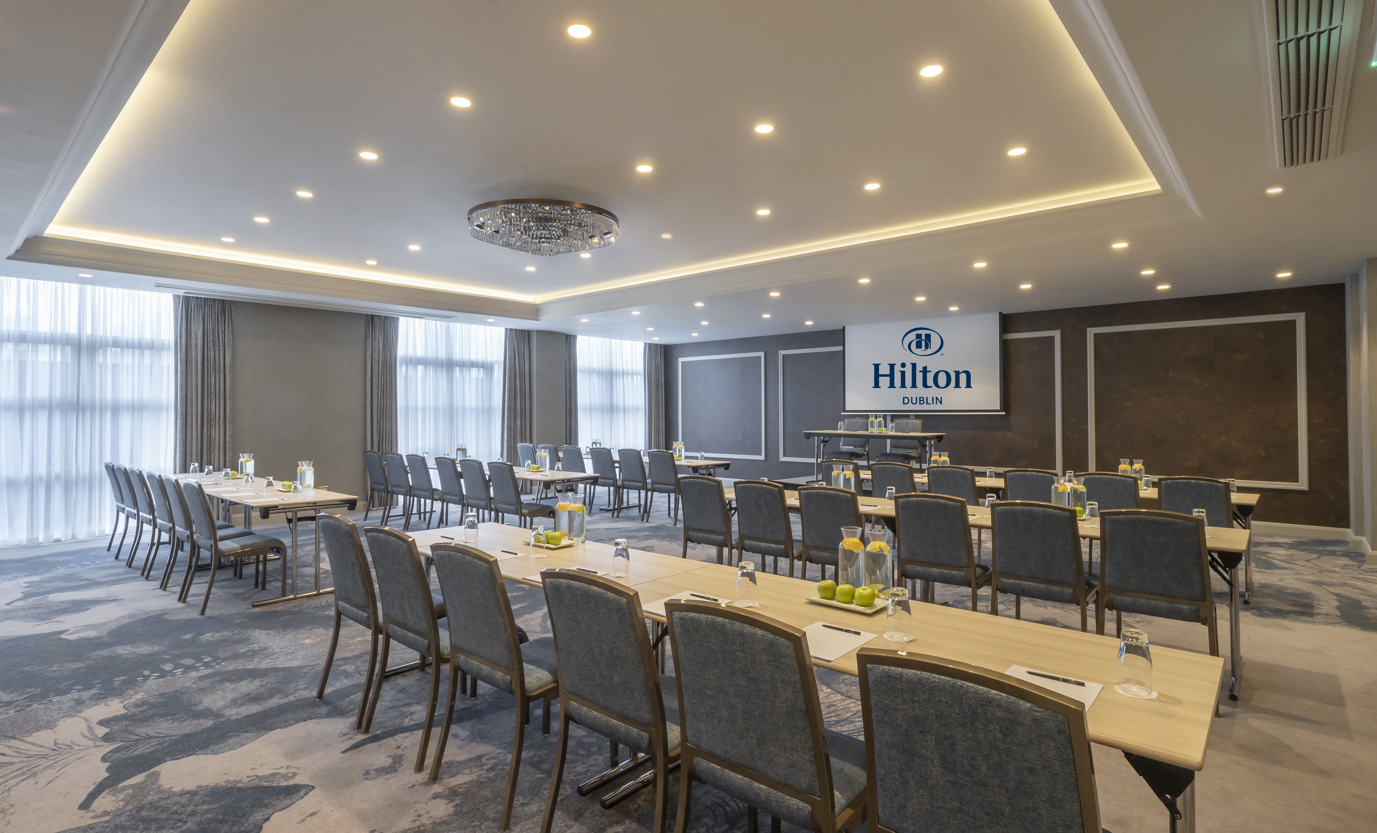 Charlemont Suite 1