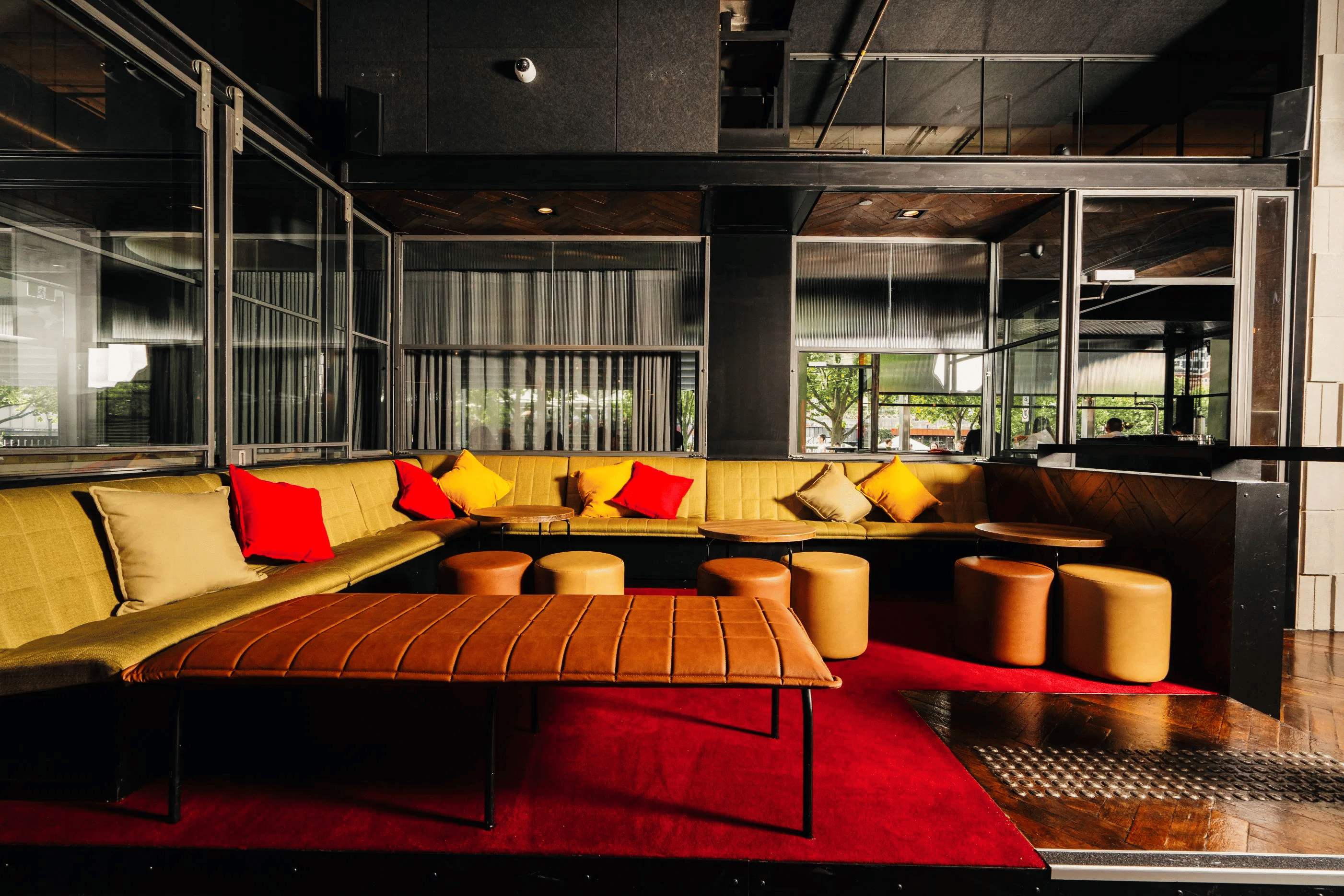 Lounge 3
