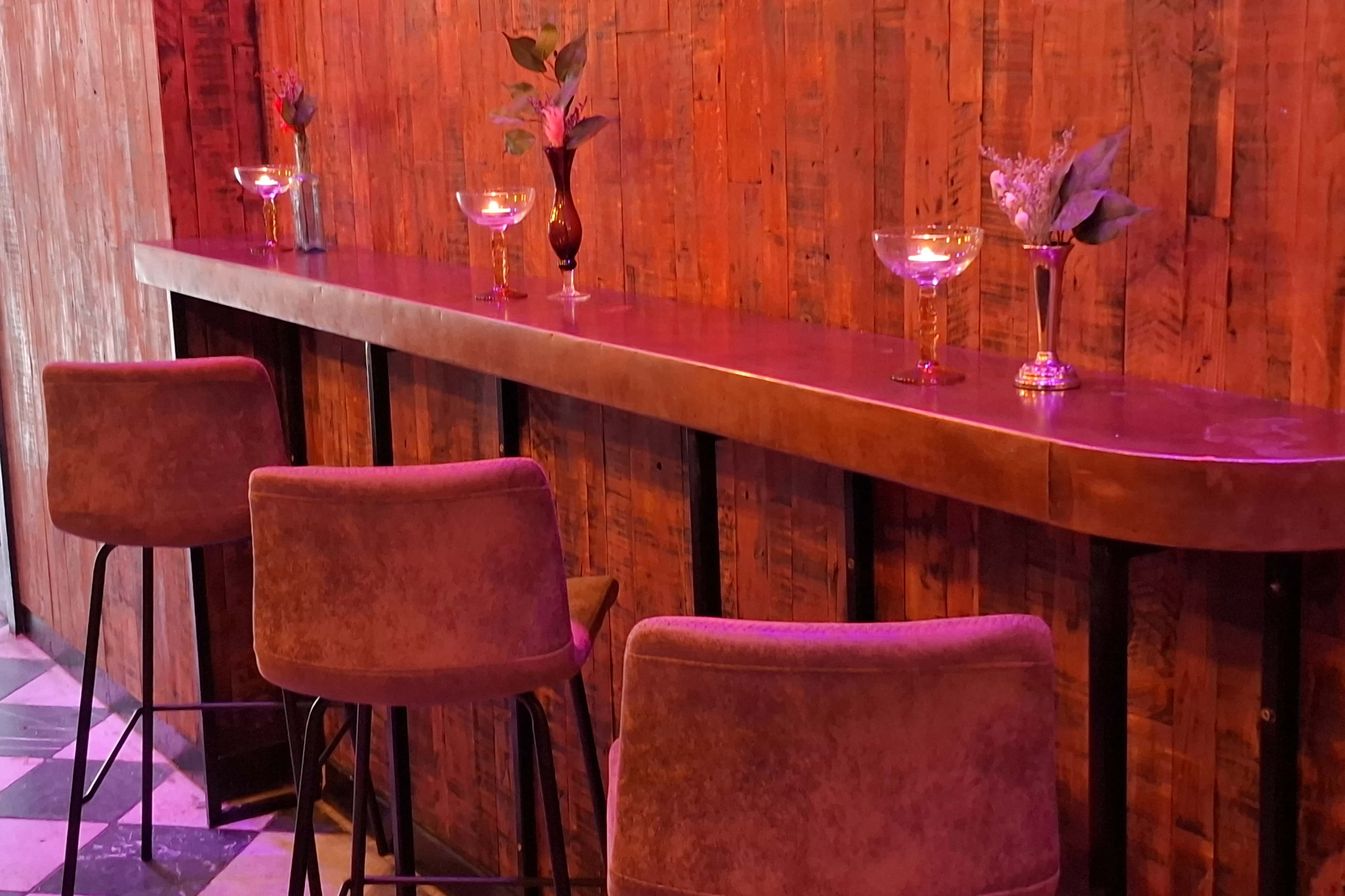 Wine Bar 2