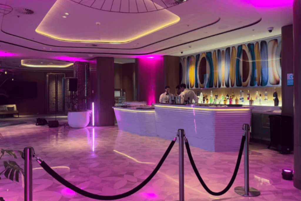 Crystal Bar & Crystal Terrace 3