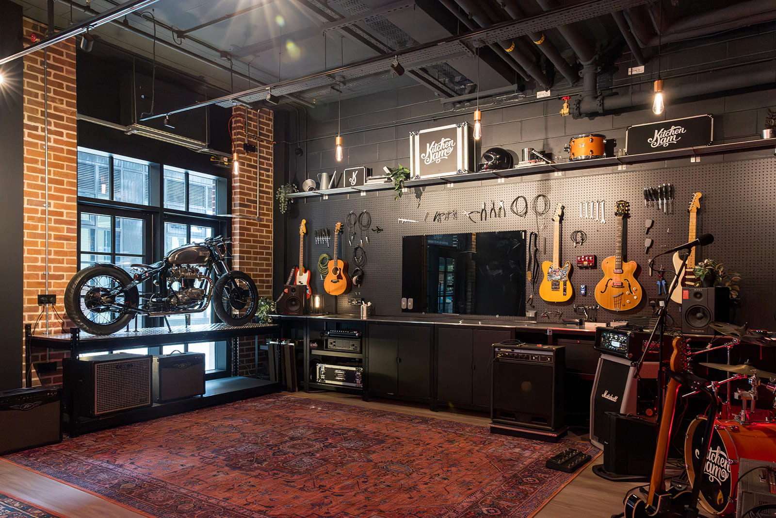 KitchenJam "Made To Play Guitar"  3