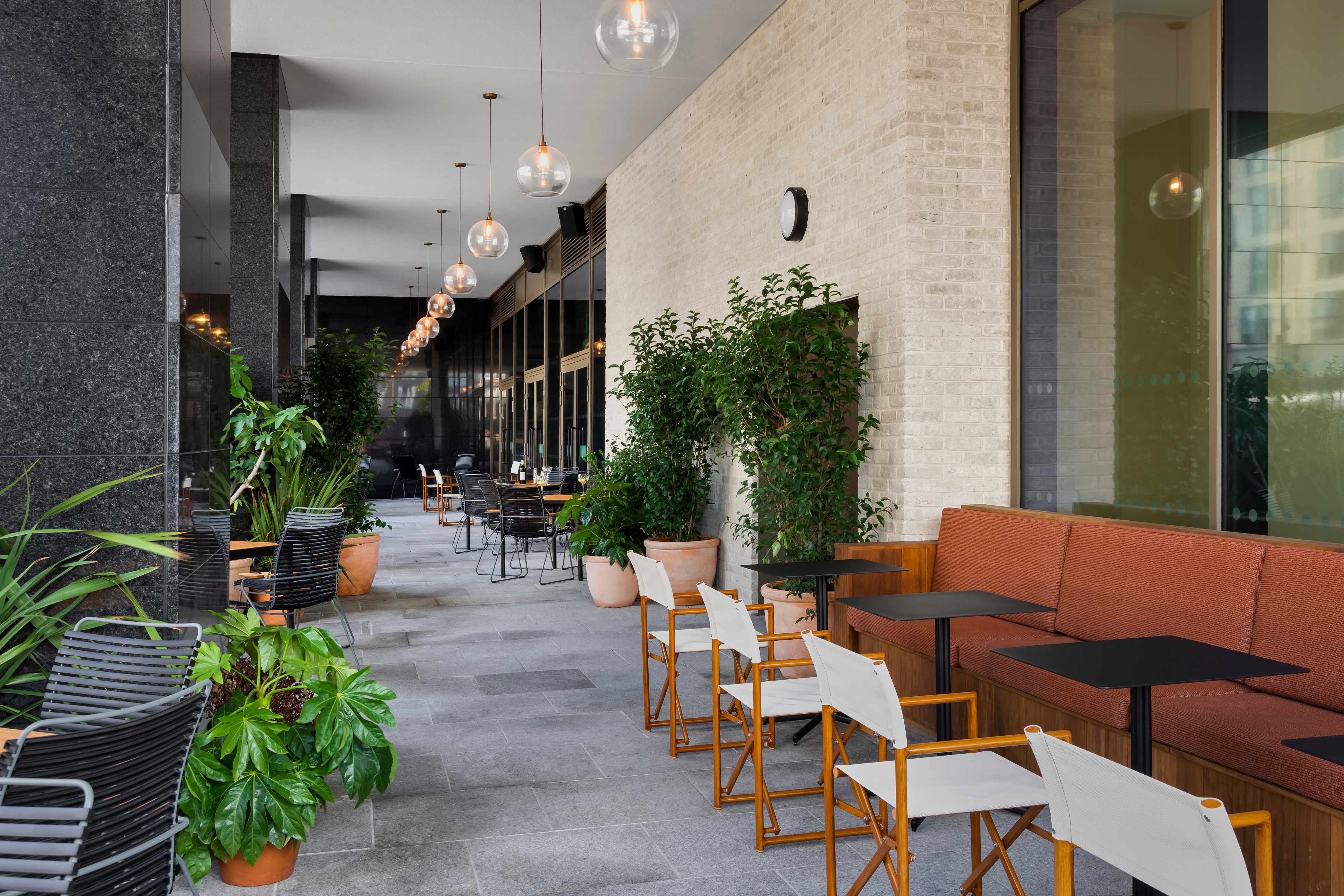 Sam's Bar & Terrace 4