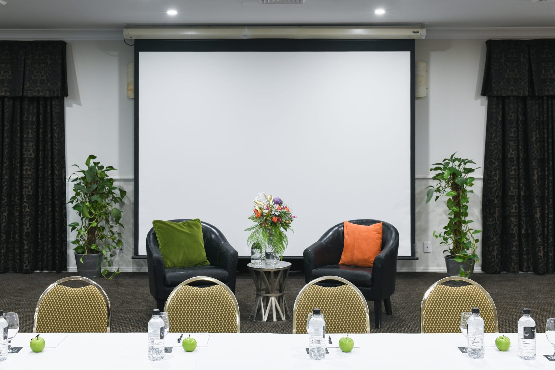 The Dumaresq Room 2