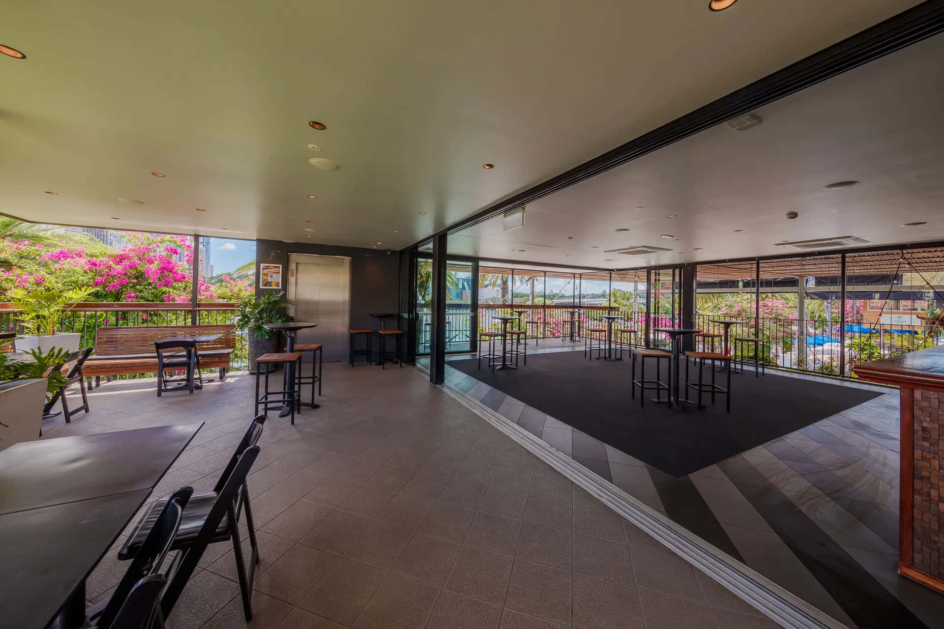 River Room 0