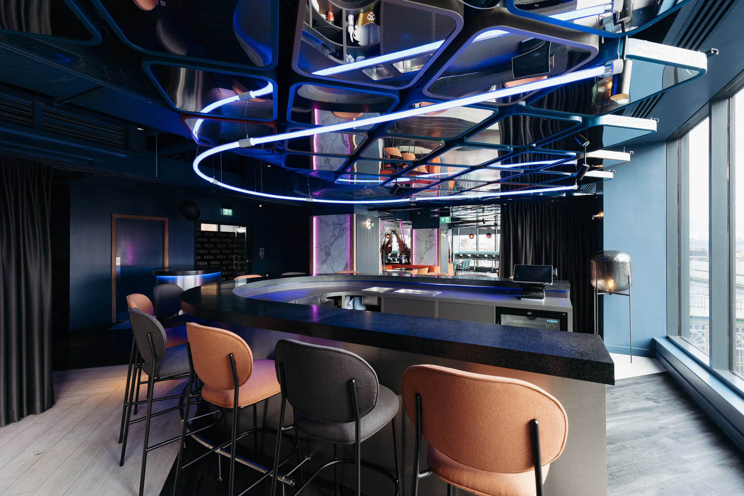 U-Bar 3