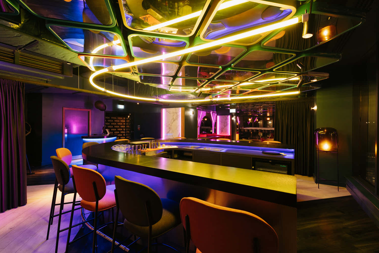U-Bar 0