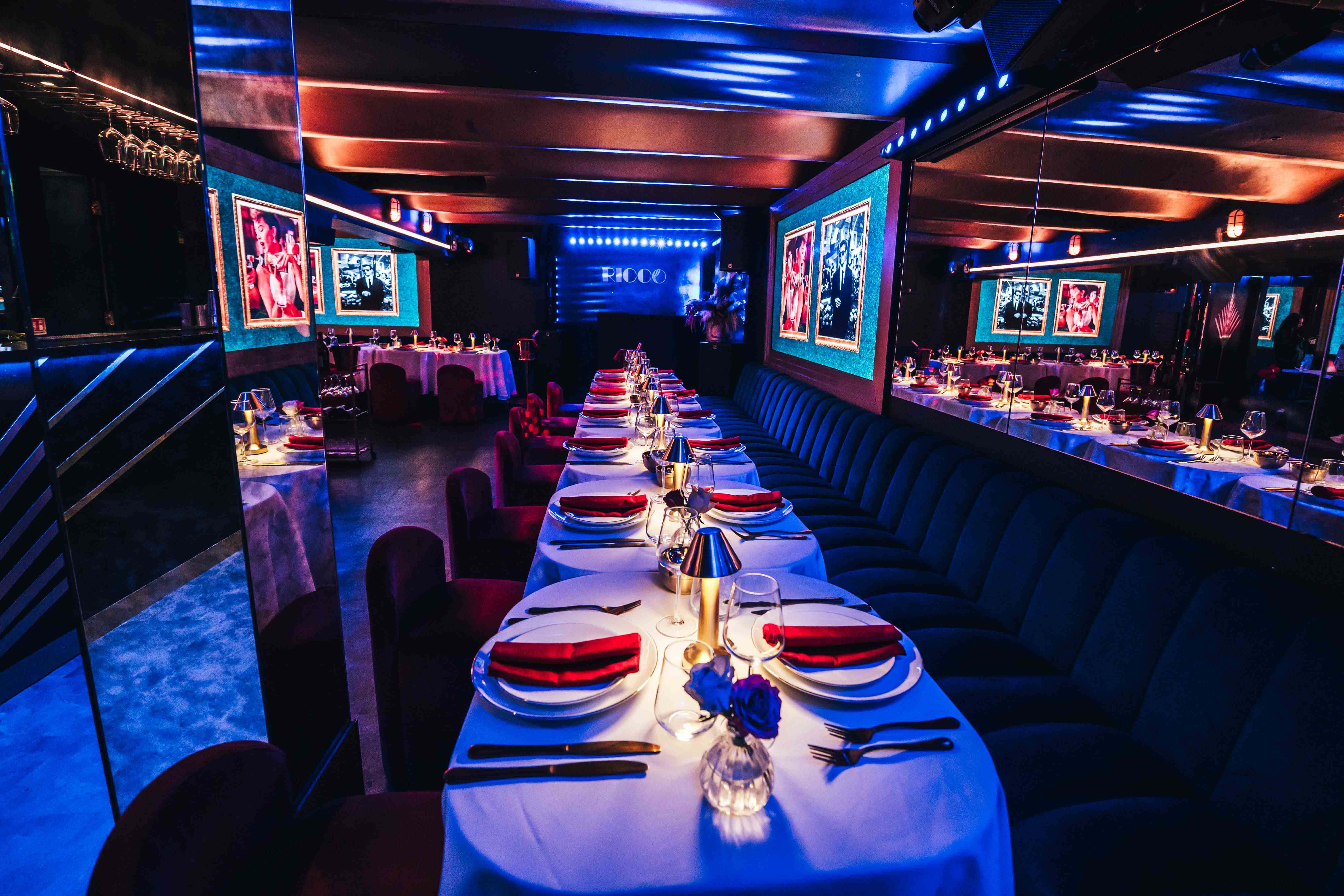 Restaurant & Lounge Group Bookings in Kensington 9