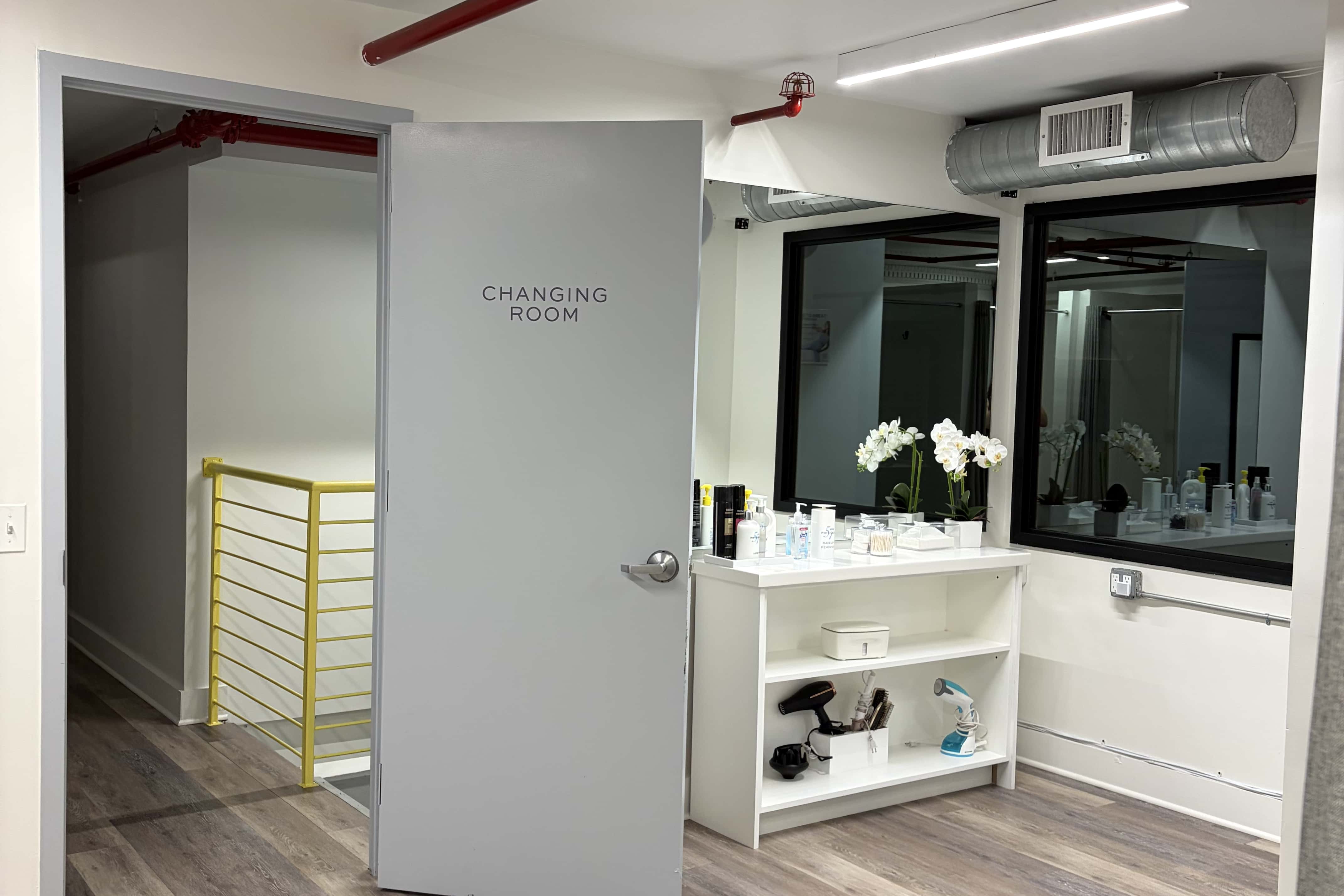 Nomad Group Fitness Studio 8
