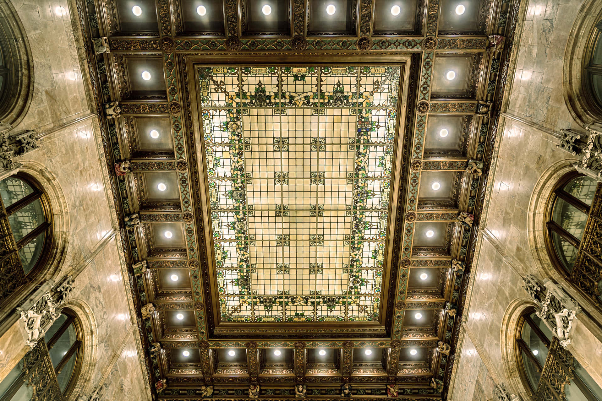 Lobby 4