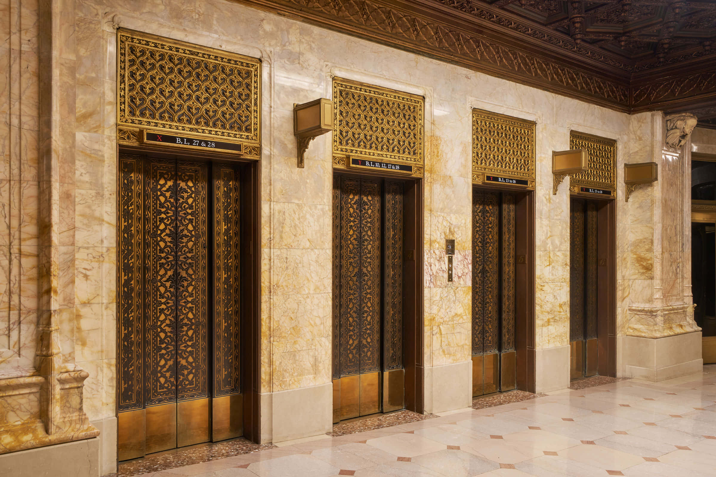 Lobby 7