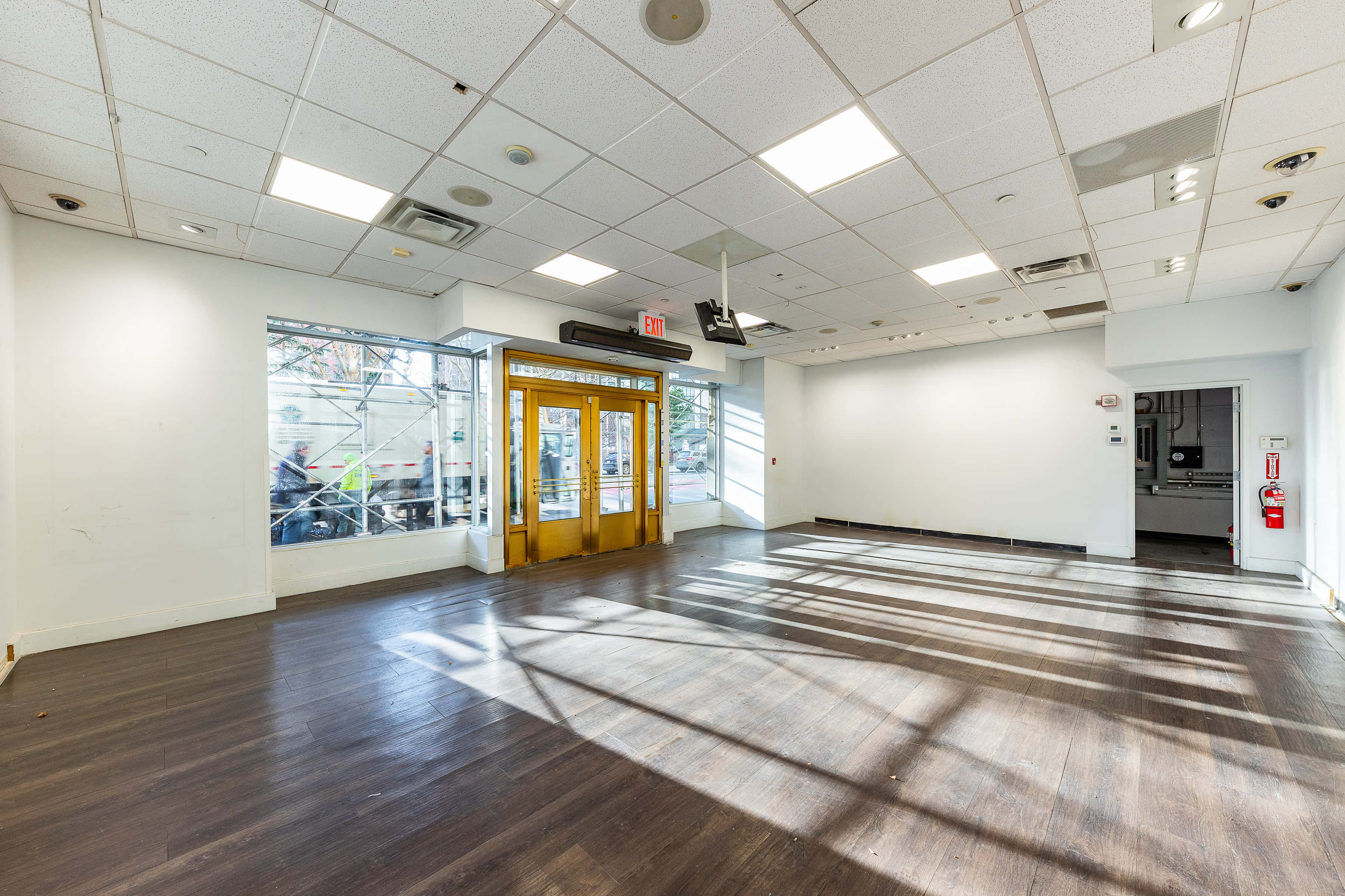 Retail Space 0