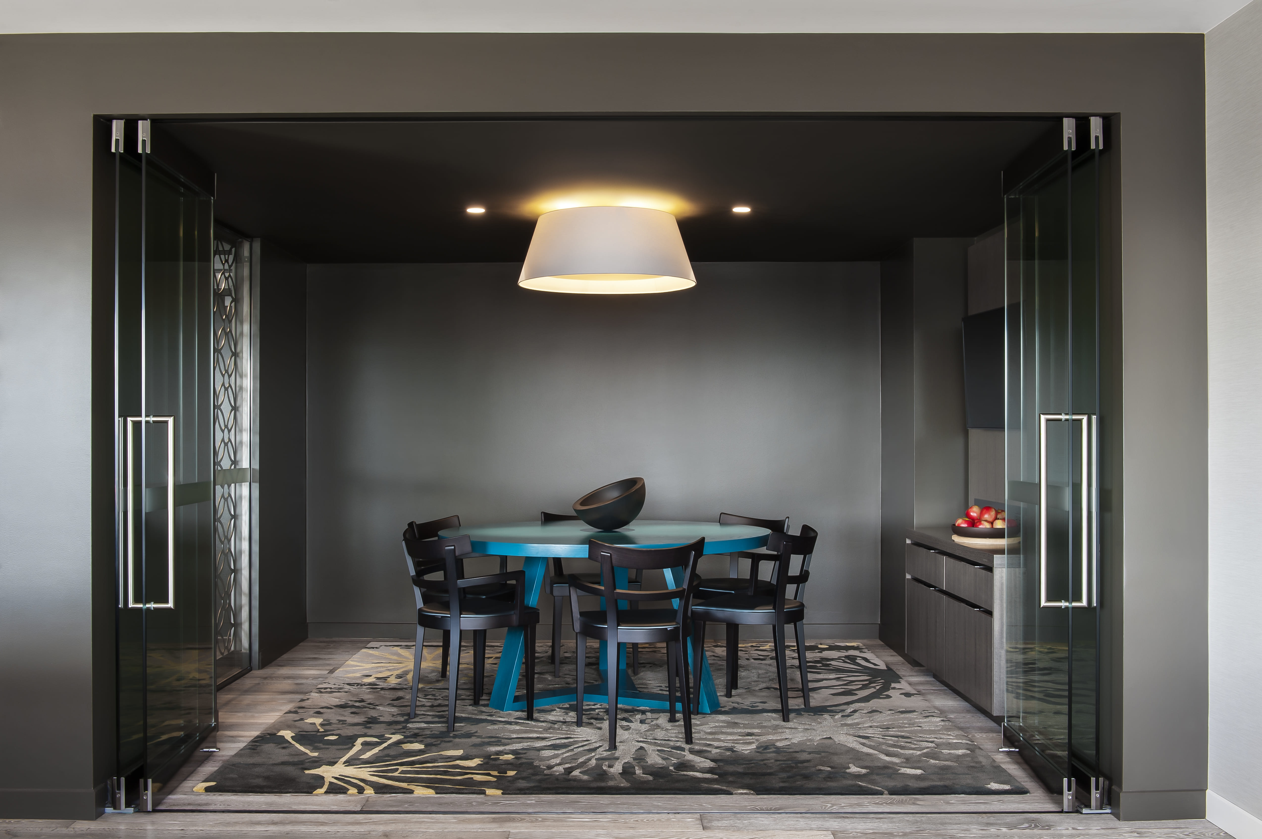 Club Lounge Boardroom 2