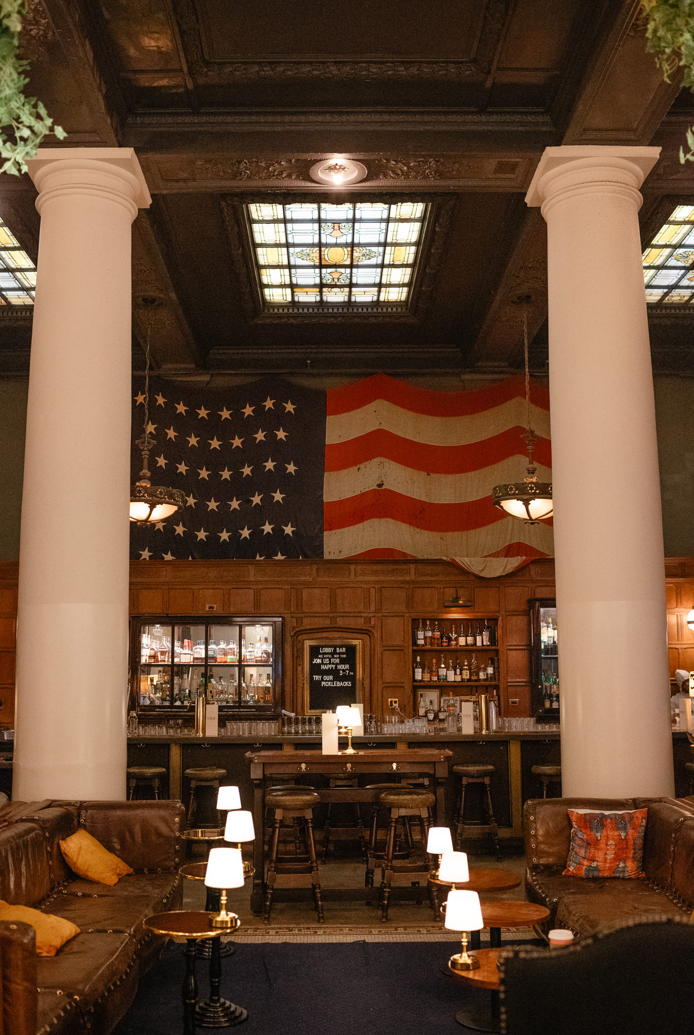 The Lobby Bar 2