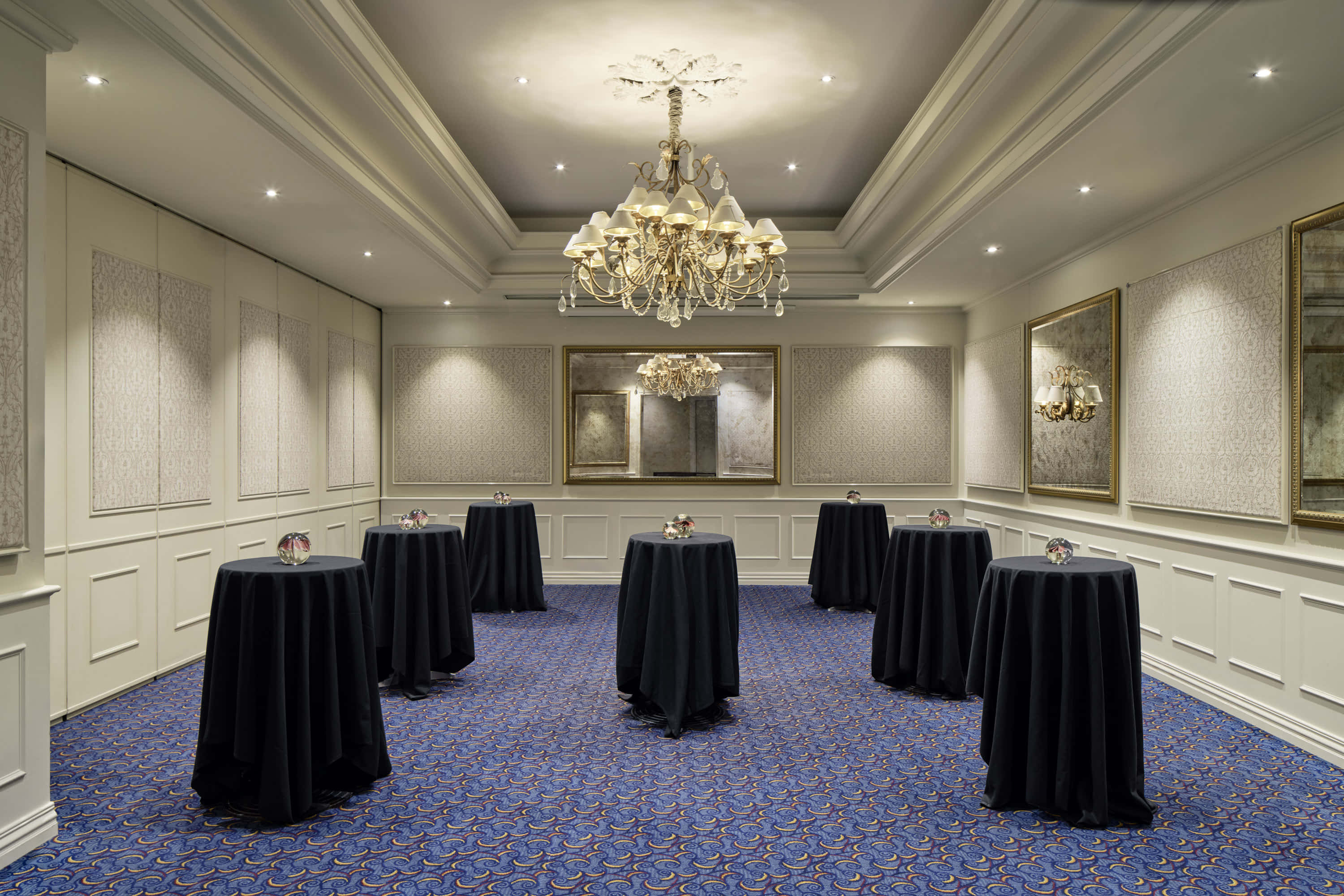 Half Yarra Suite 3