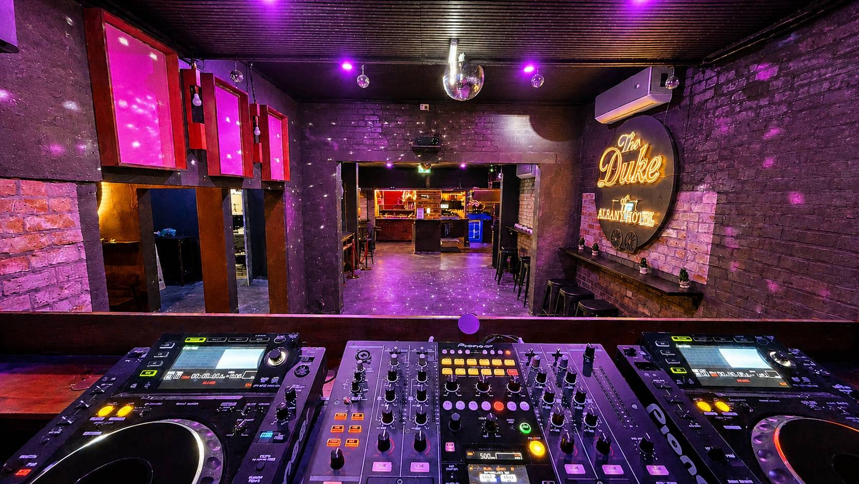 Staged Hall