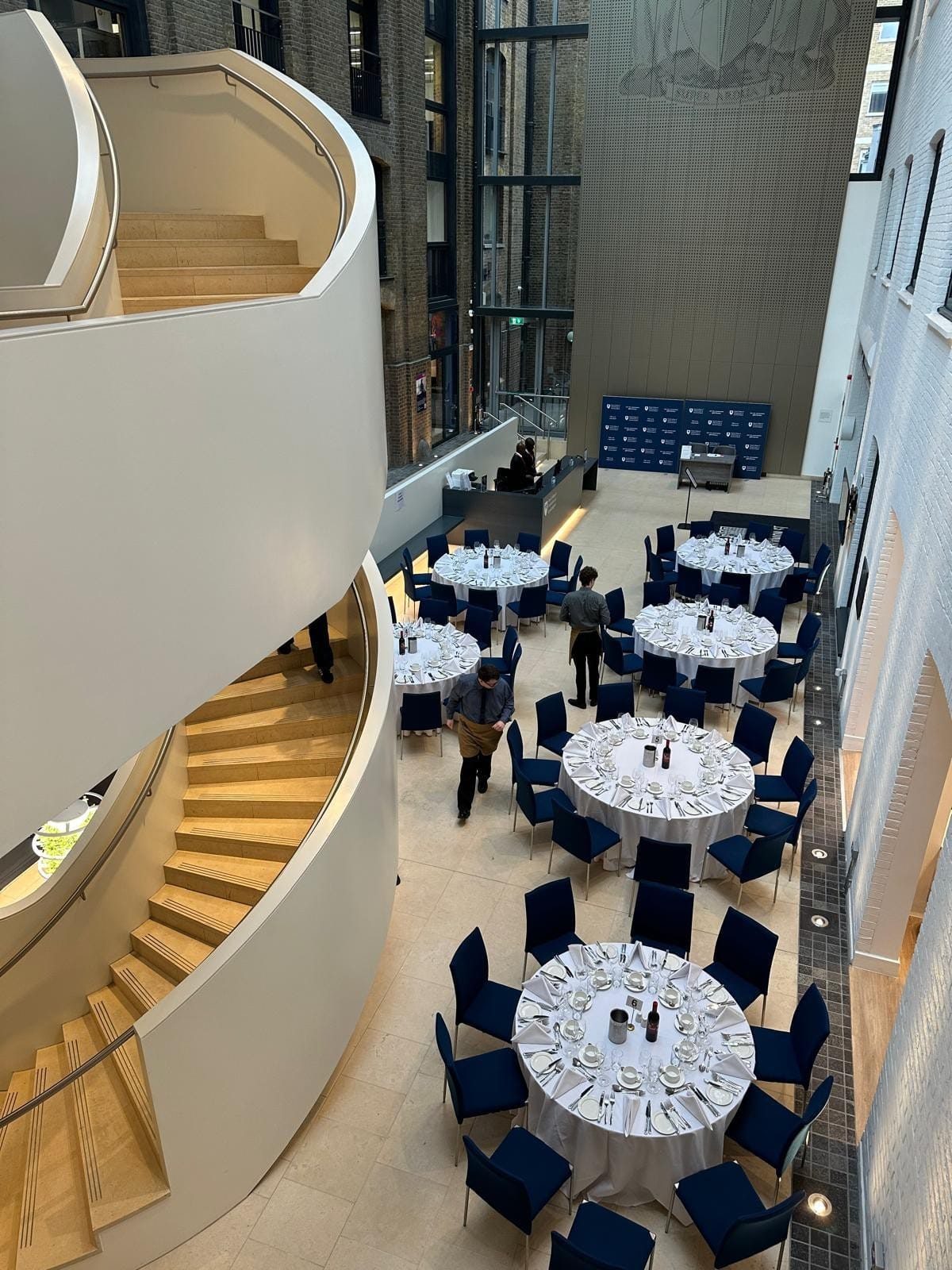 Atrium 2