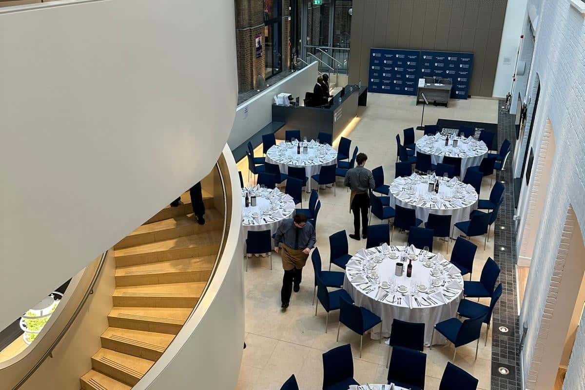 Atrium 2