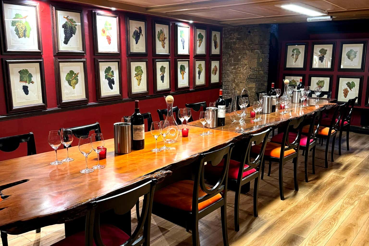The Tasting Room 0