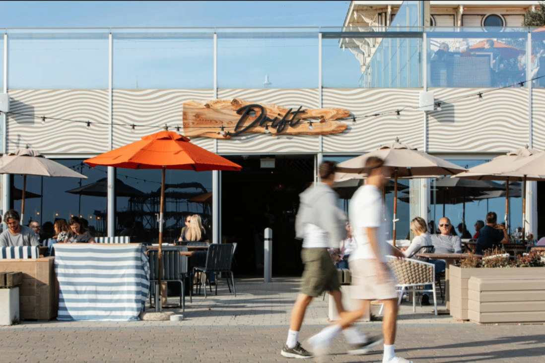 Drift Bar & Kitchen 4
