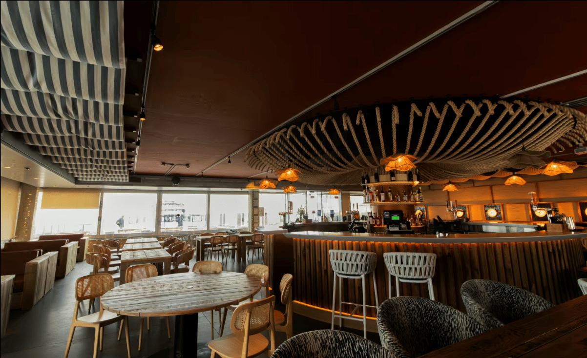 Drift Bar & Kitchen