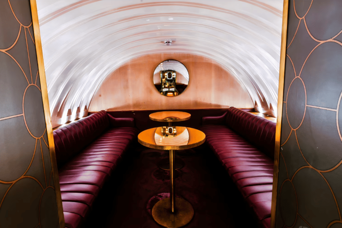 Booth (Semi-exclusive) 0