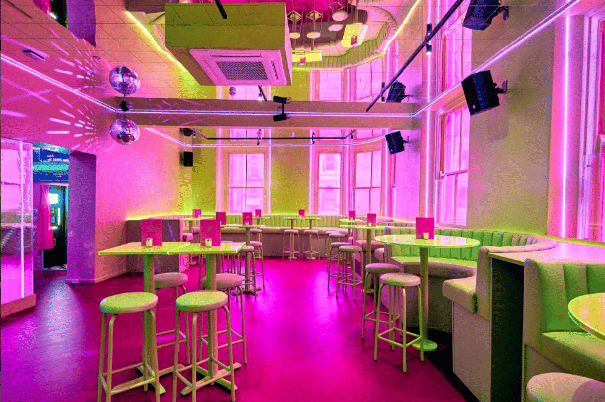 First Floor - Main Bar  3