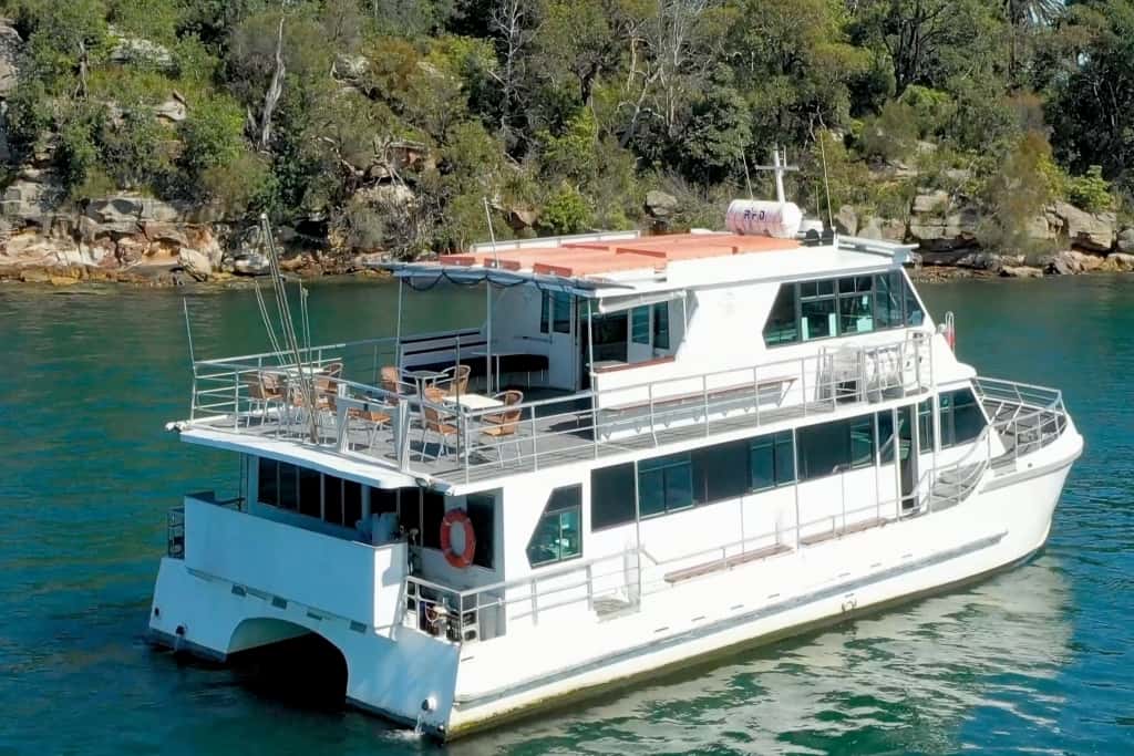 Jerry Bailey 70" Motor Catamaran 0