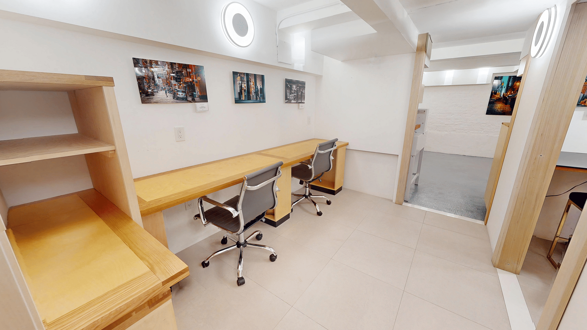 Travertine Alcove – Gallery-Inspired Workspace for Three 2