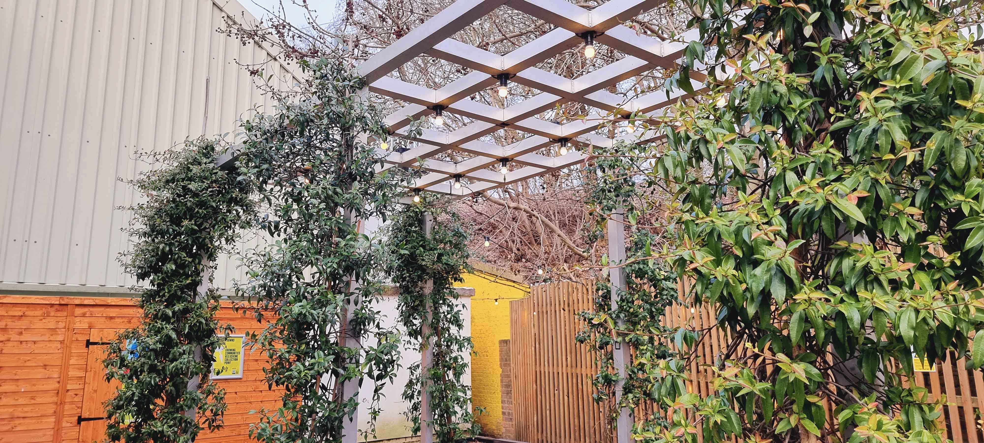 Daylight / Blackout / Events / Photo / Video Infinity Cove Studio - White Space 2 of 2 10