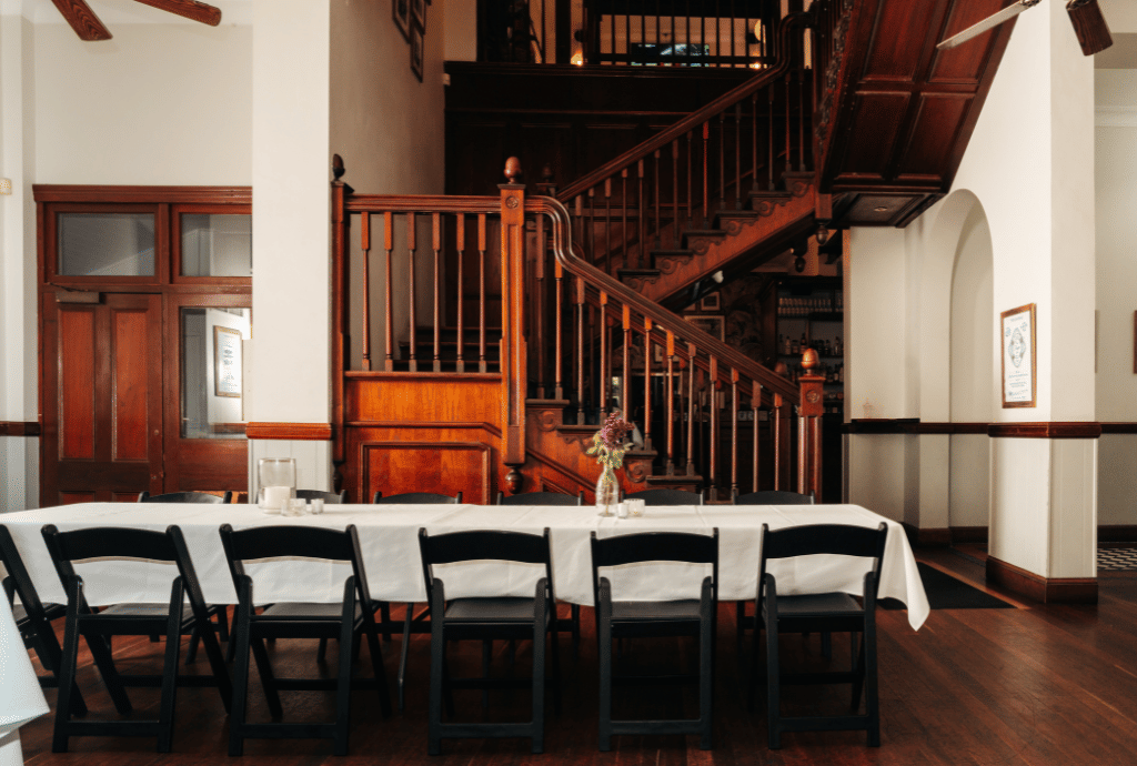 The Banksia Lounge 3