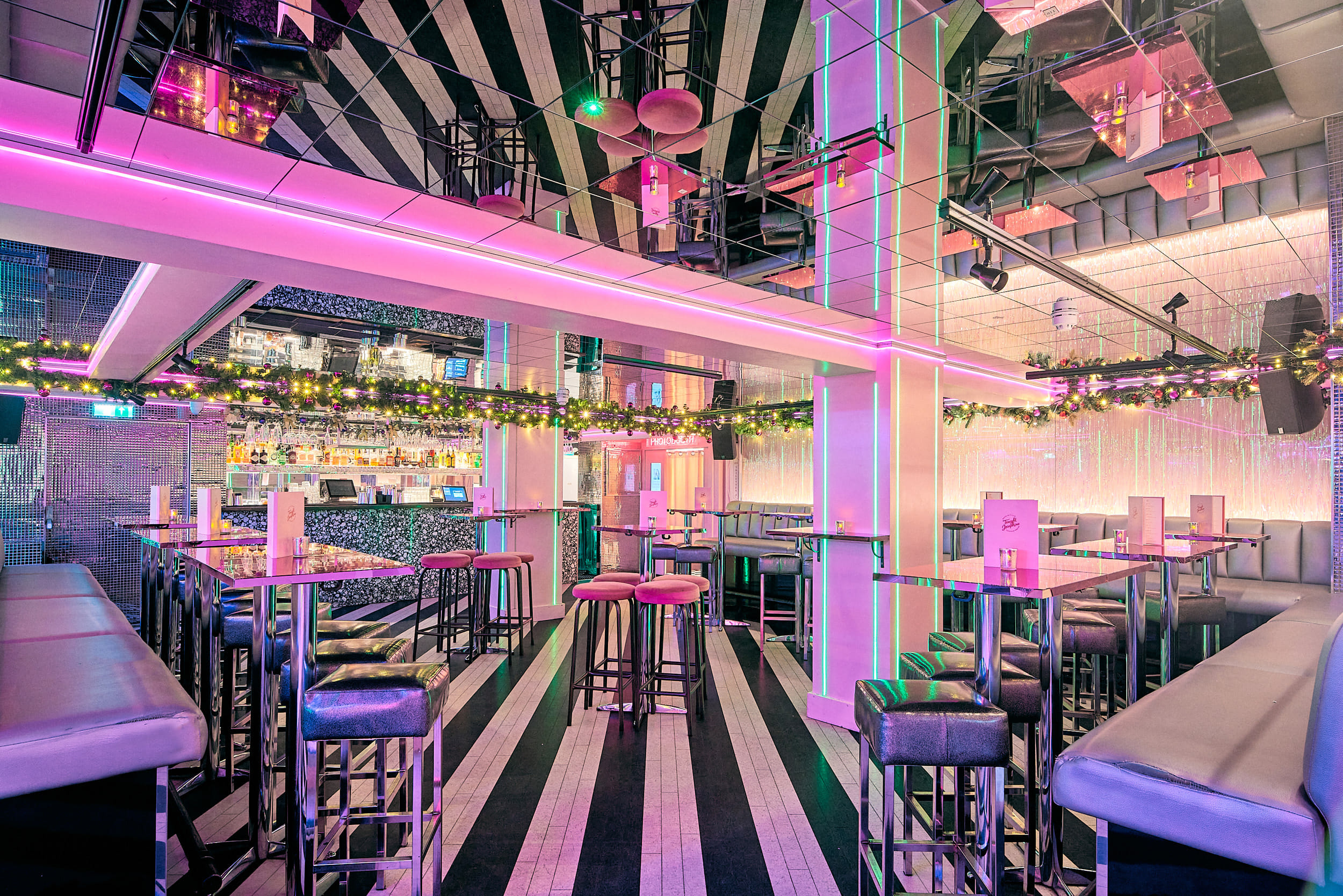 Second Bar 2