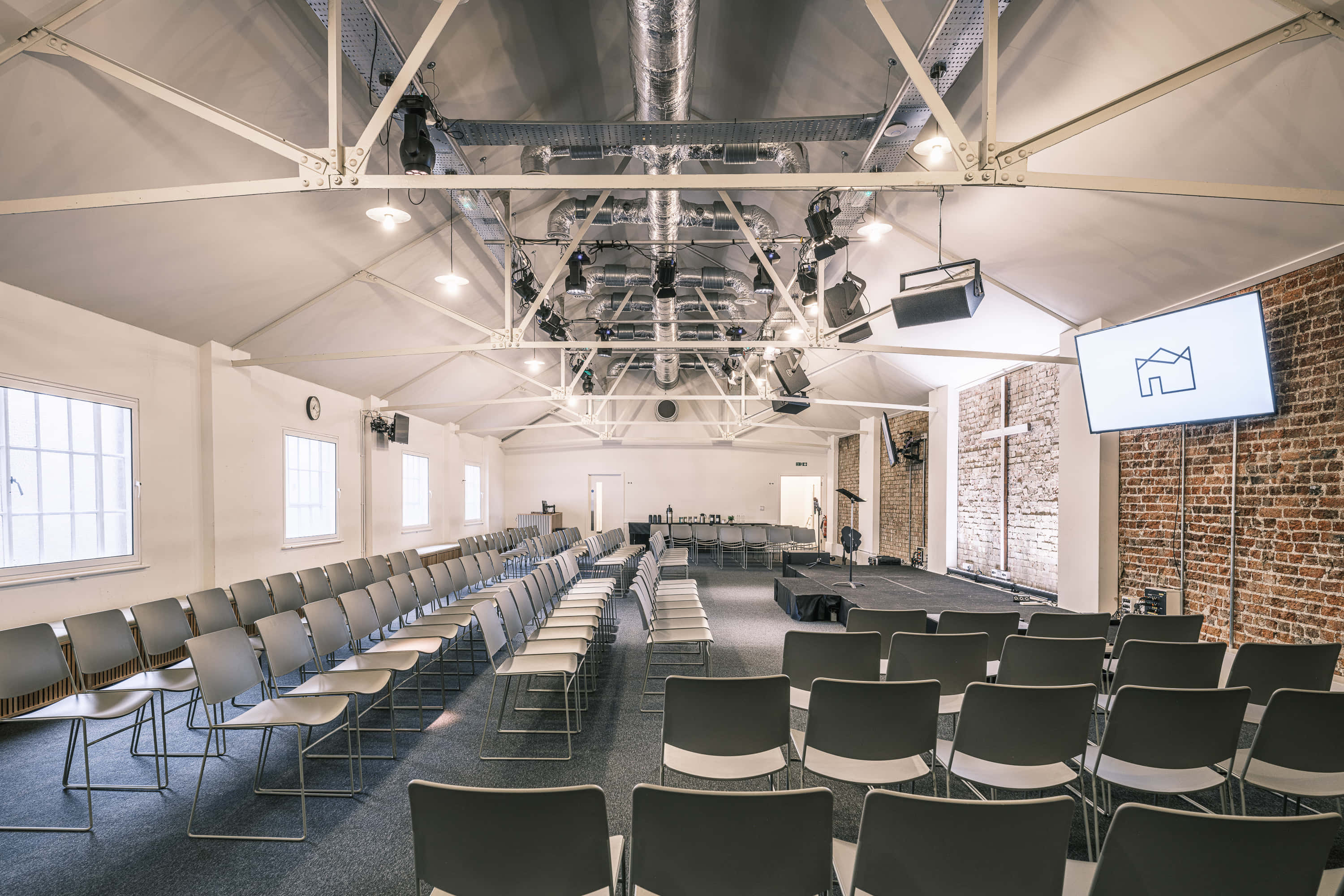 Upper Room: 200-person Auditorium for Conferences, Events & Premium Live Streaming 2