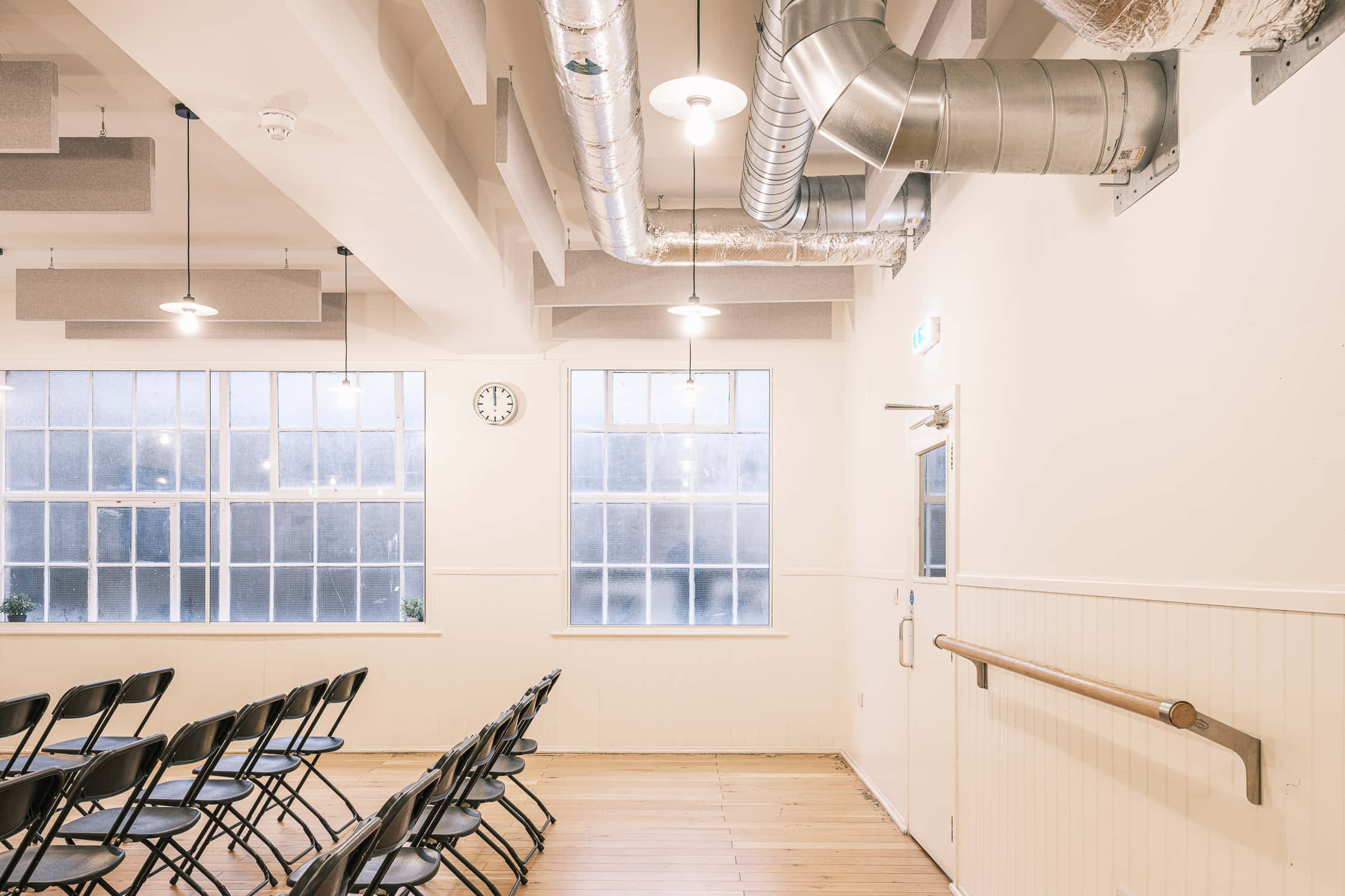 Fleet Room: Blank Canvas, 40-person event space with 65" Screen 4