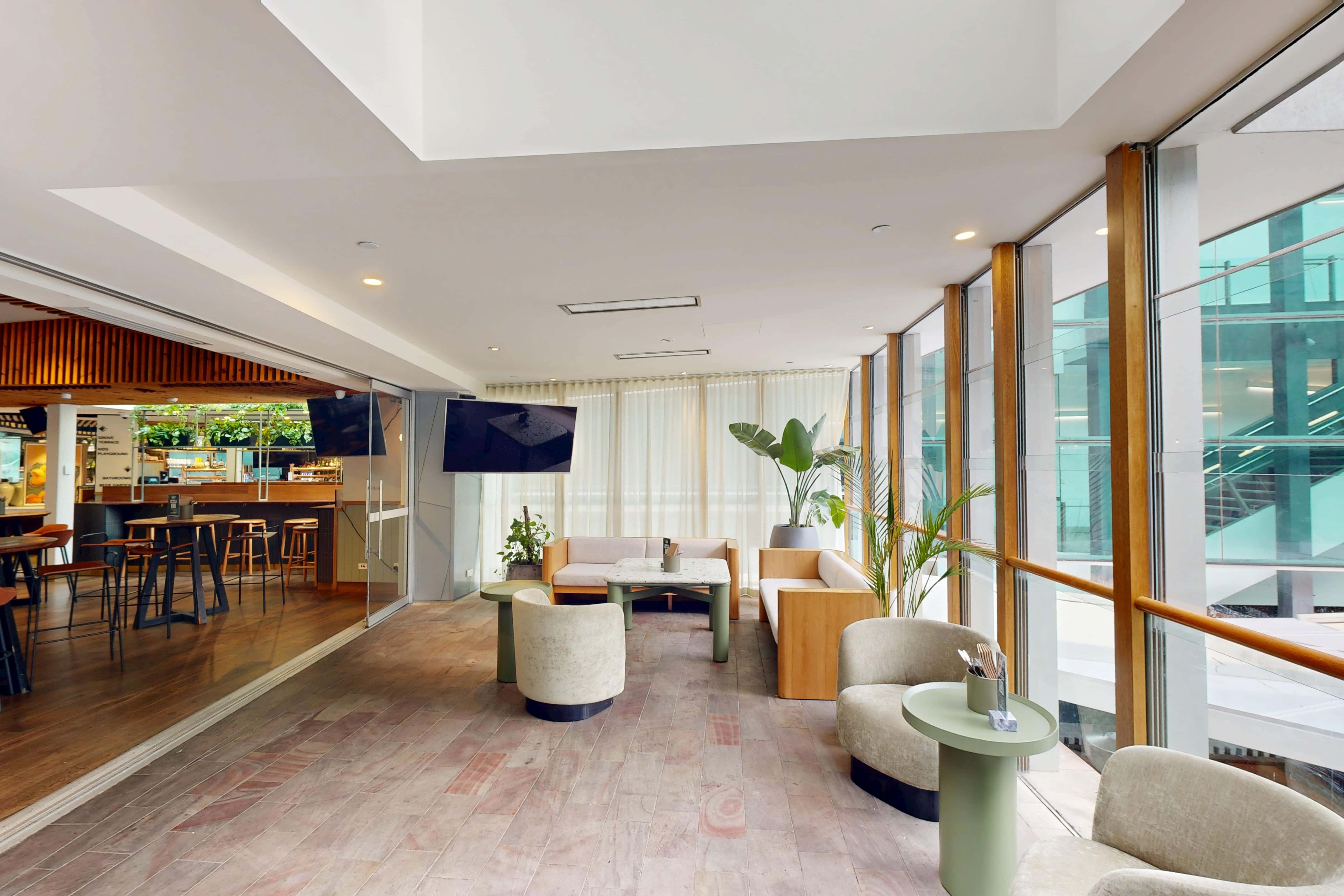 The Grove Bar 5