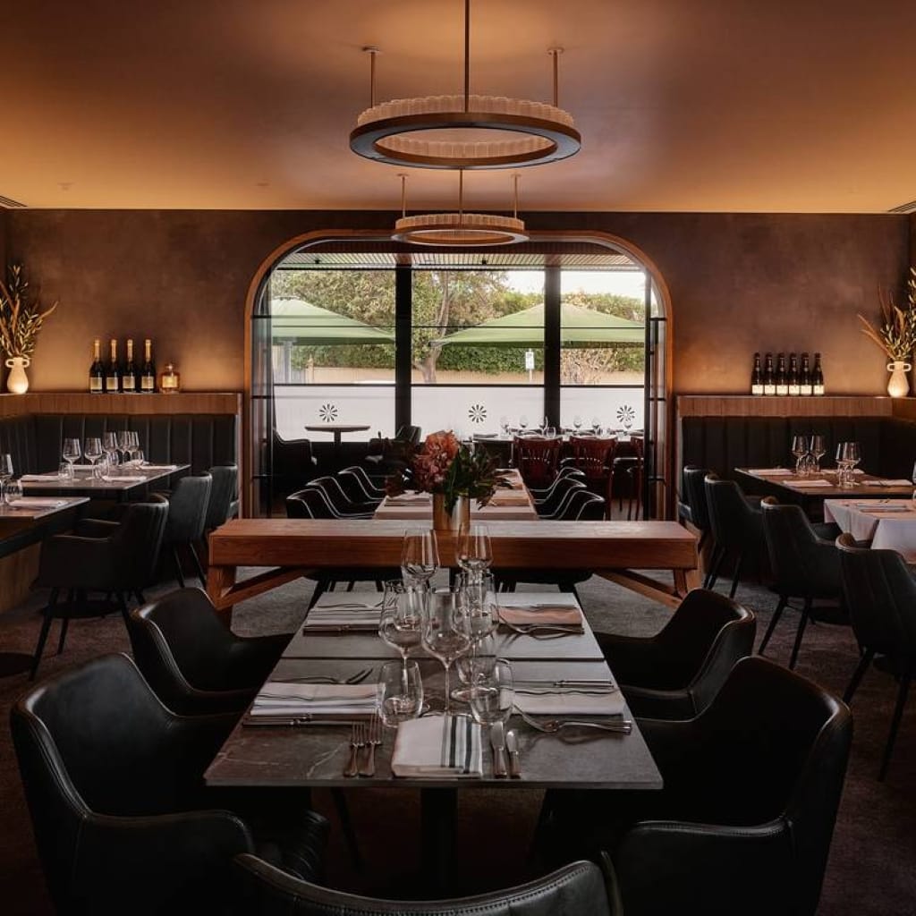 Baix Restaurant