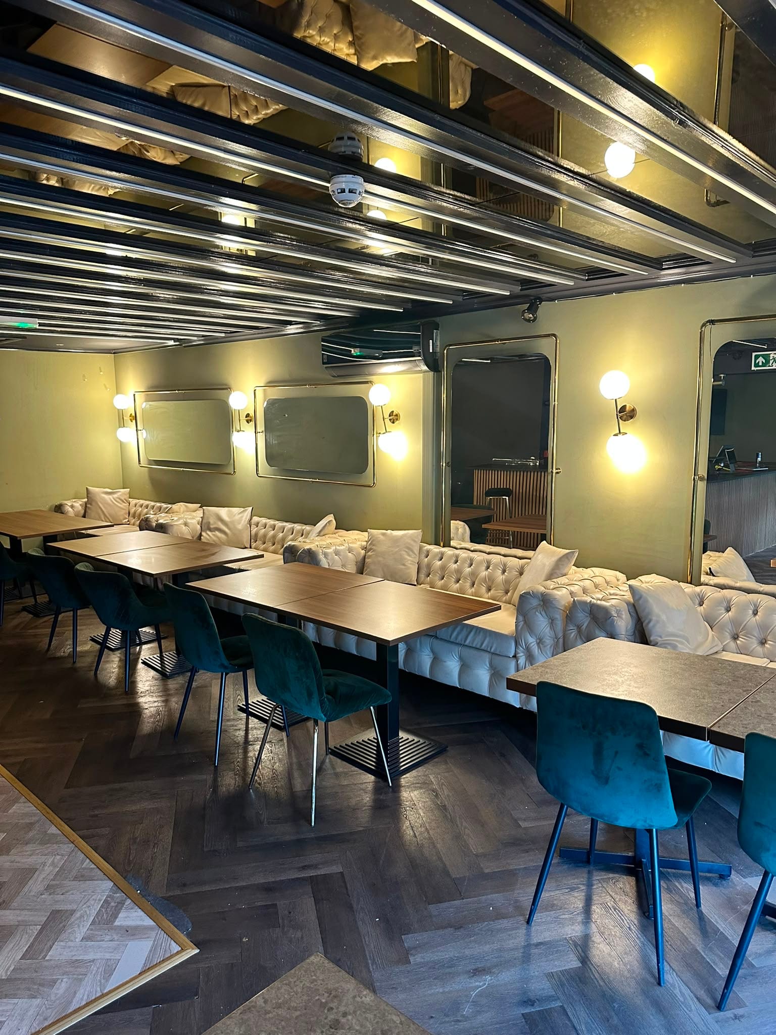 The Light Lounge – Private Events & Corporate Venue 9