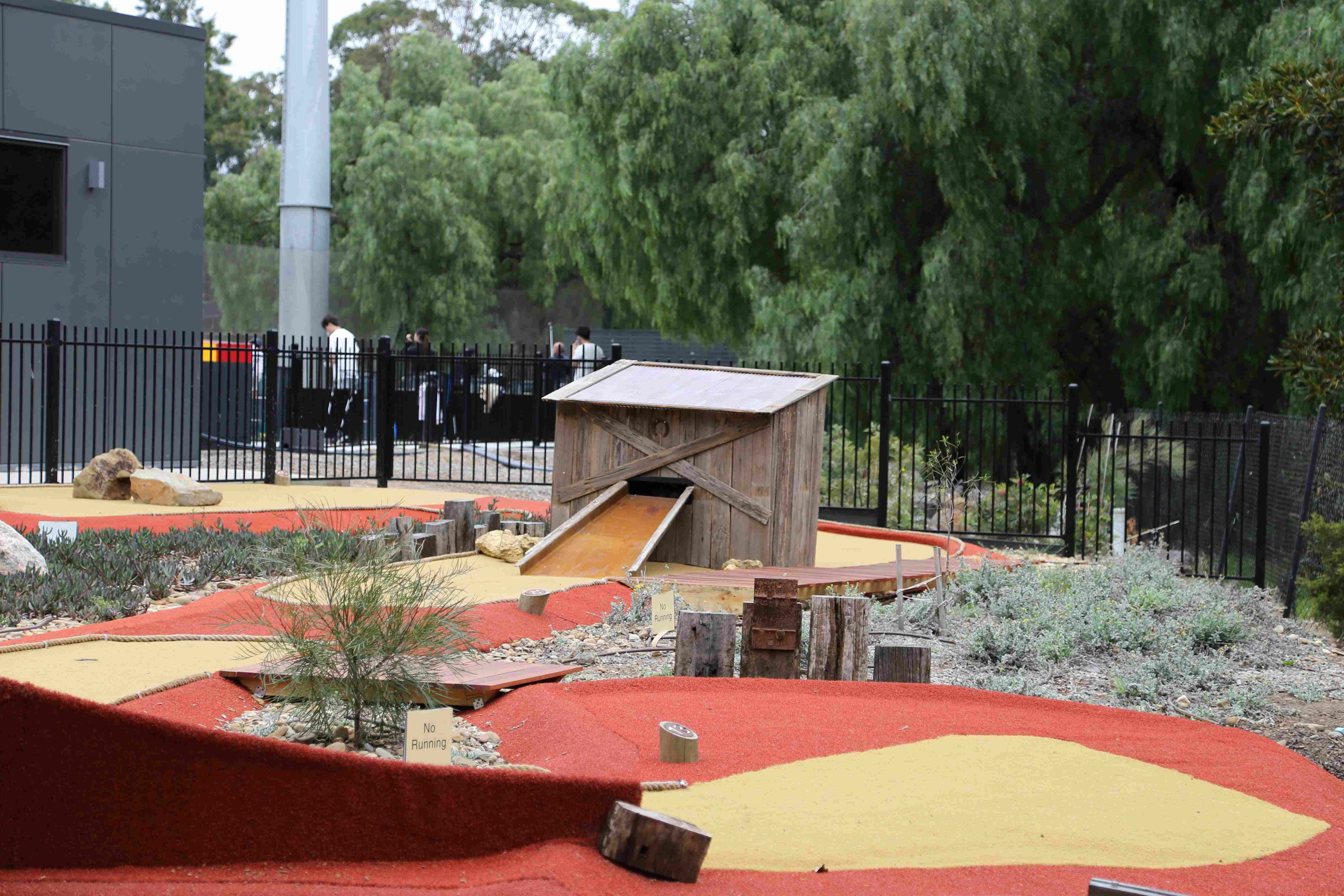 Mini Golf - The Lake Course and The Outback Course 4