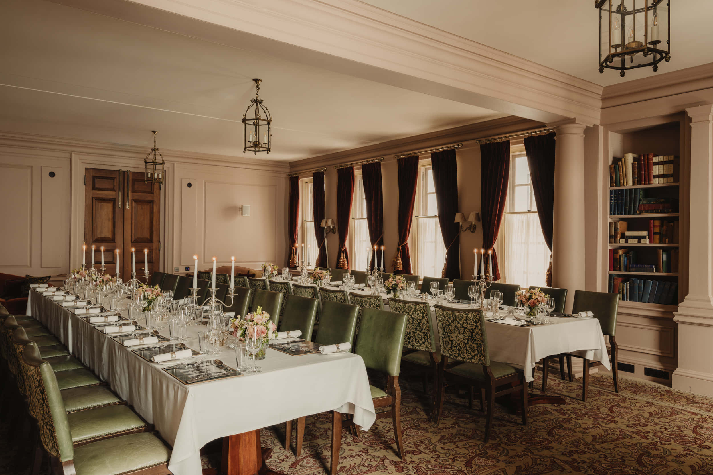 The Drawing Room 3D tour