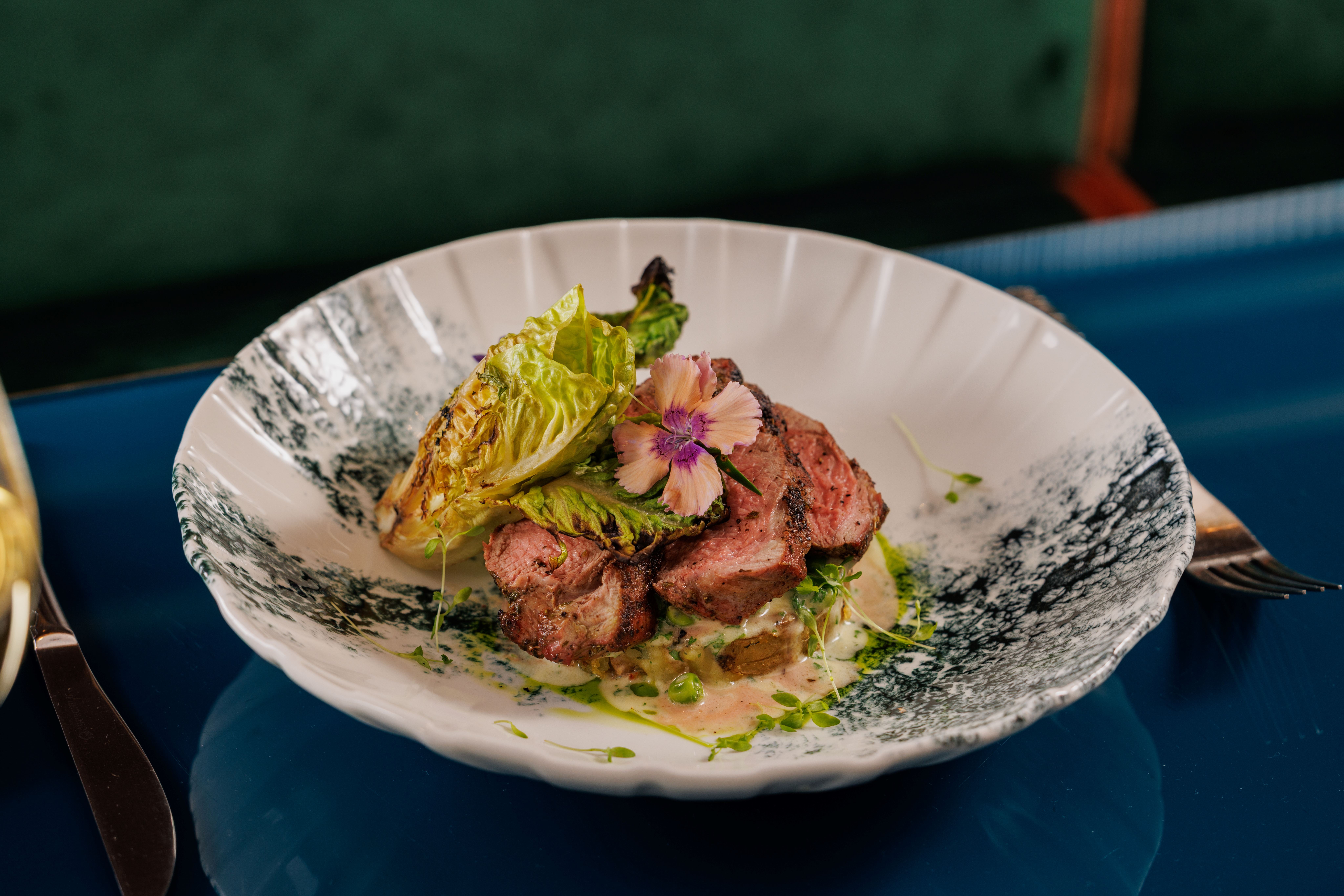 Regina's Restaurant – photo 4 of 7