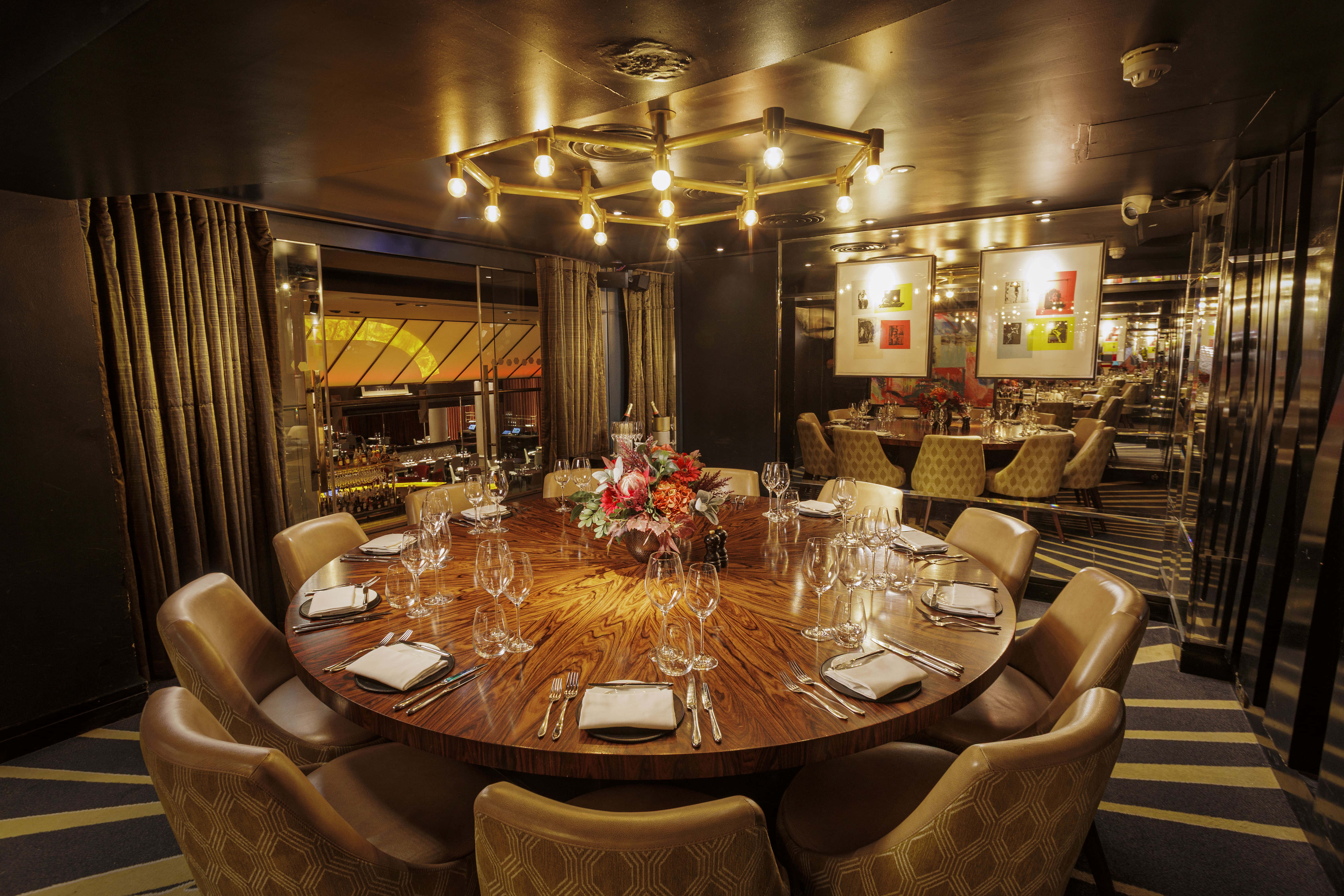 Giovanni Room 3D tour