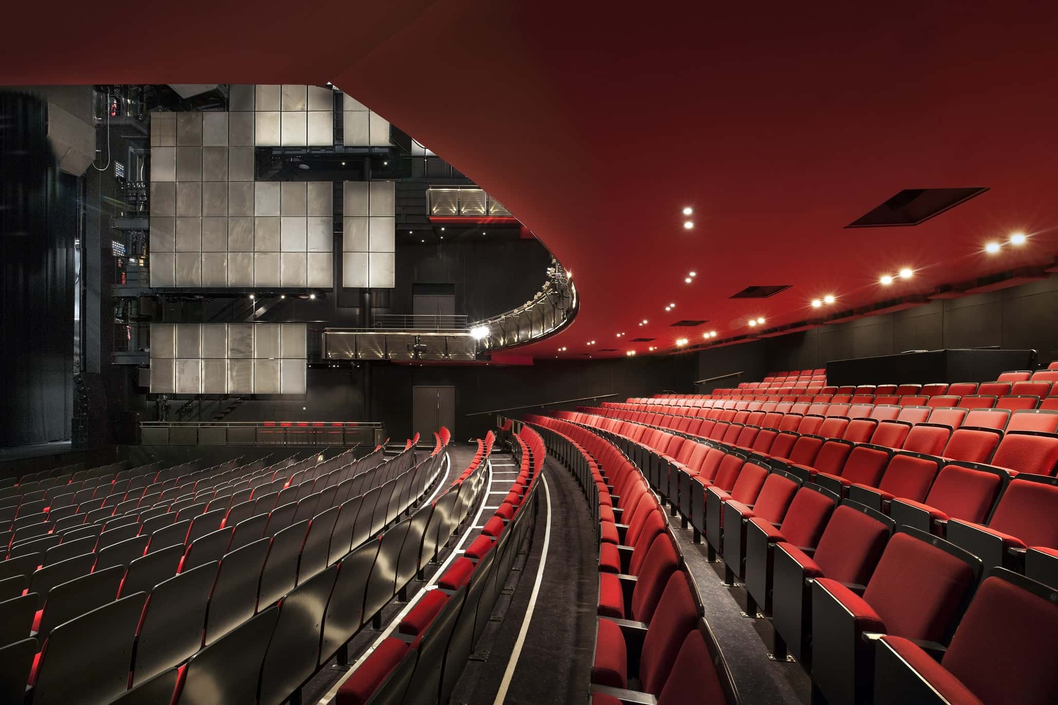 Main Auditorium 2