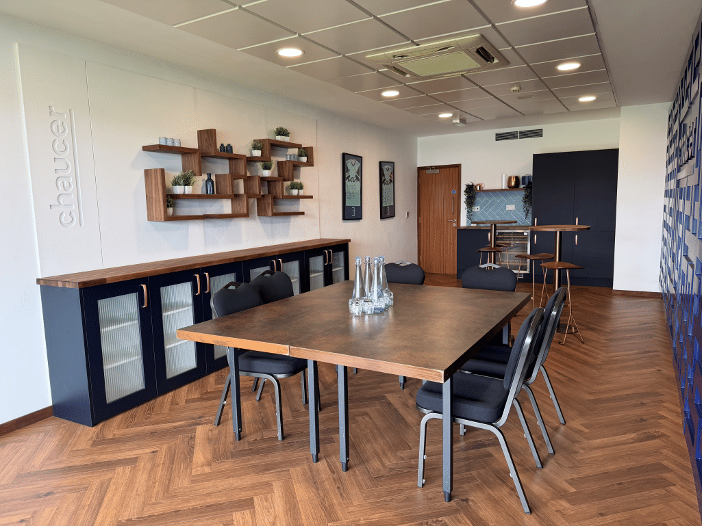 Single Executive Box 2