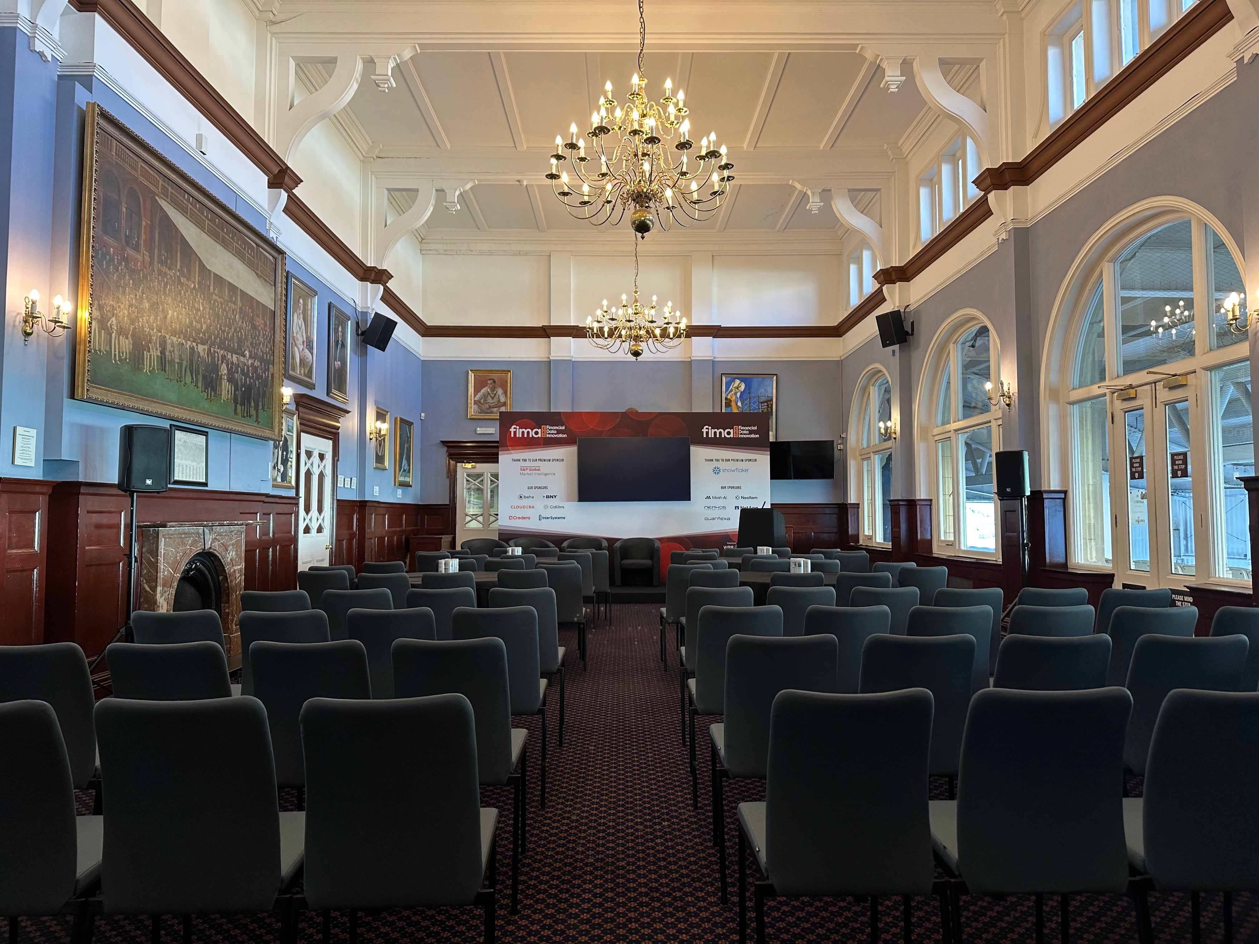 Long Room 3