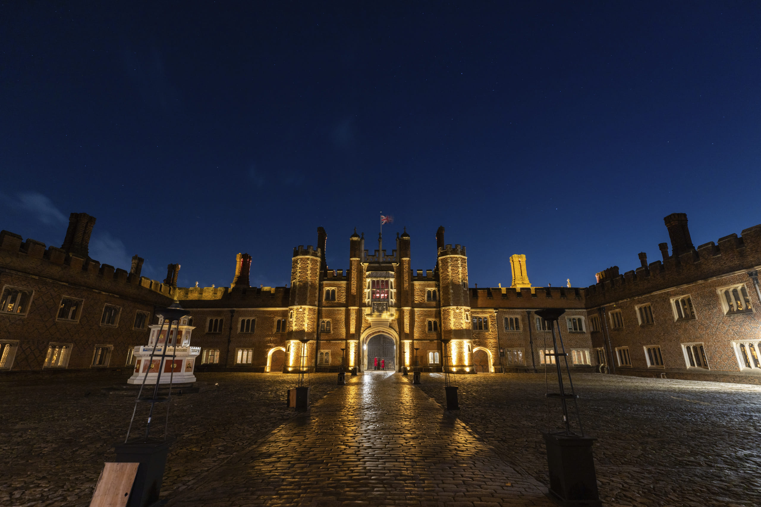 Hampton Court Palace 1